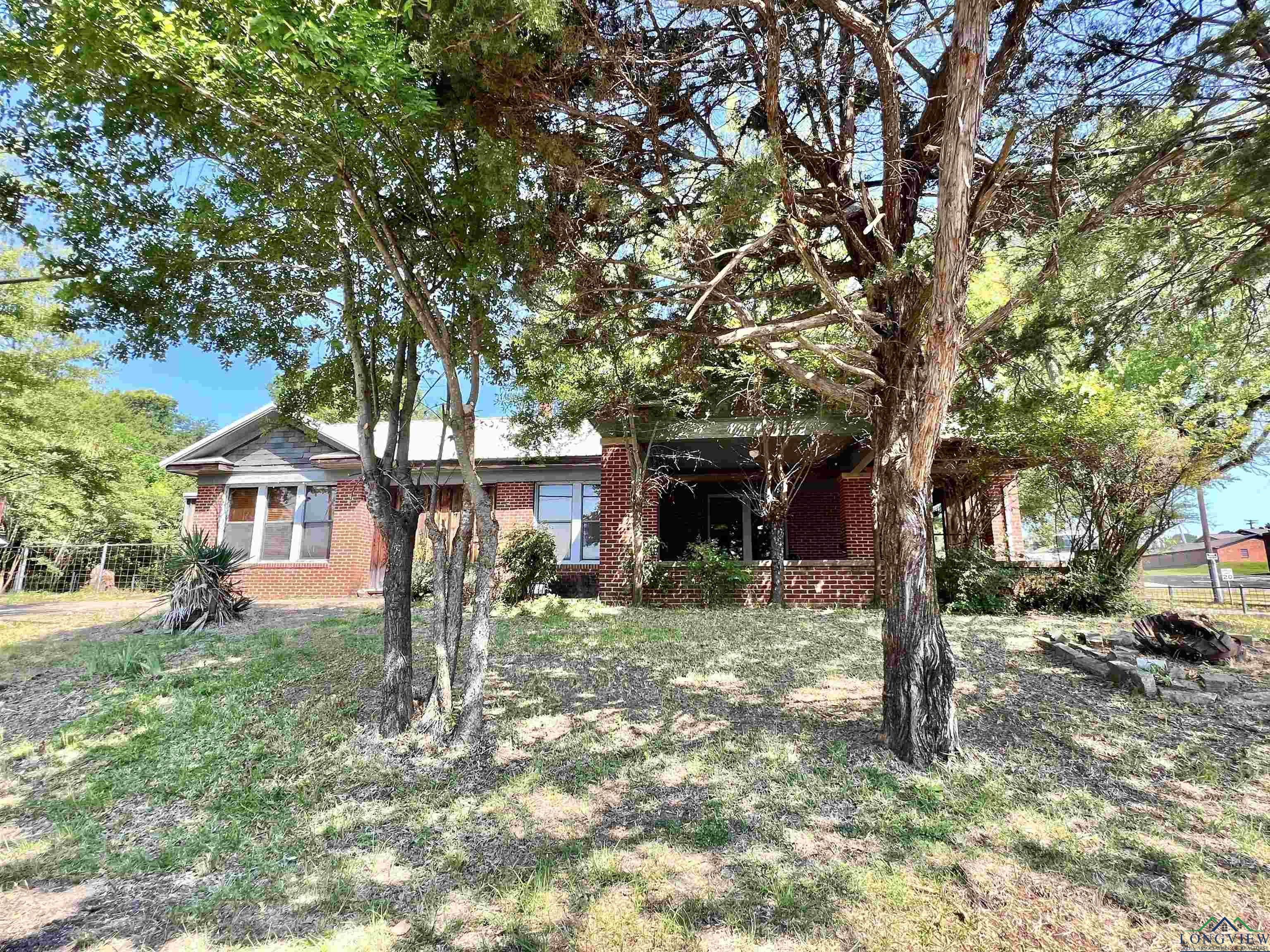 105 Walnut Street, Naples, Texas image 4