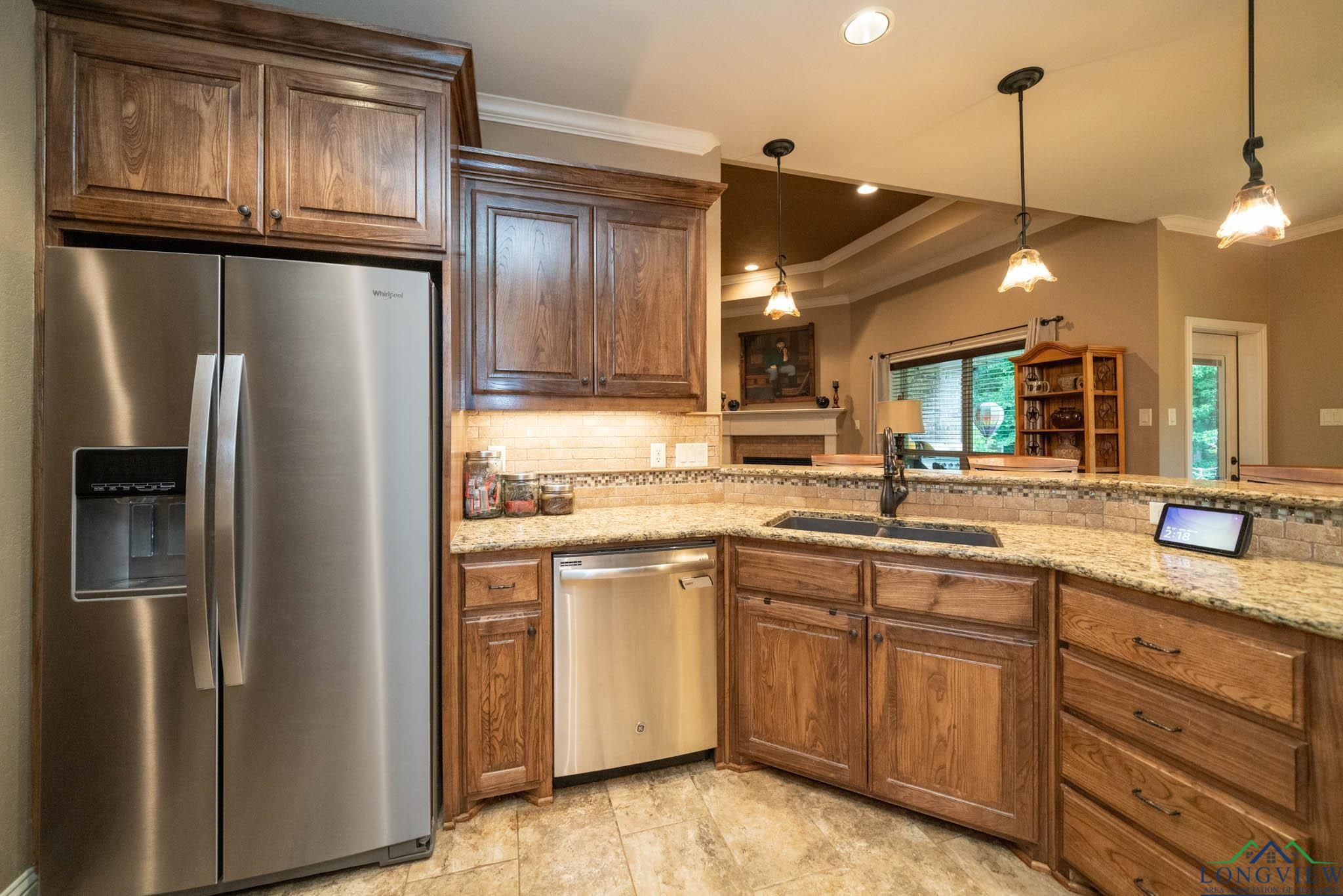 2106 Katie Lee Ln, Longview, Texas image 13
