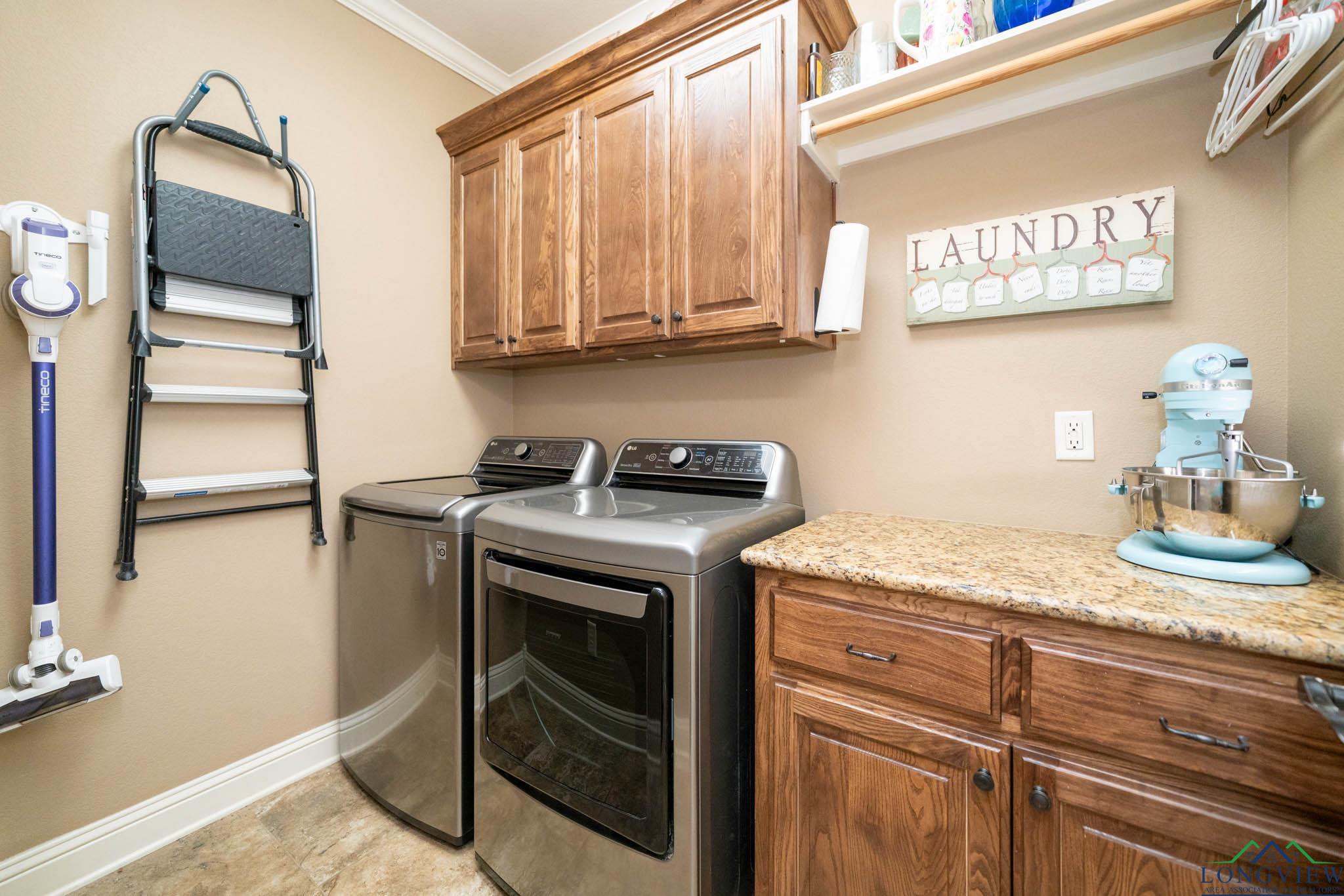 2106 Katie Lee Ln, Longview, Texas image 31
