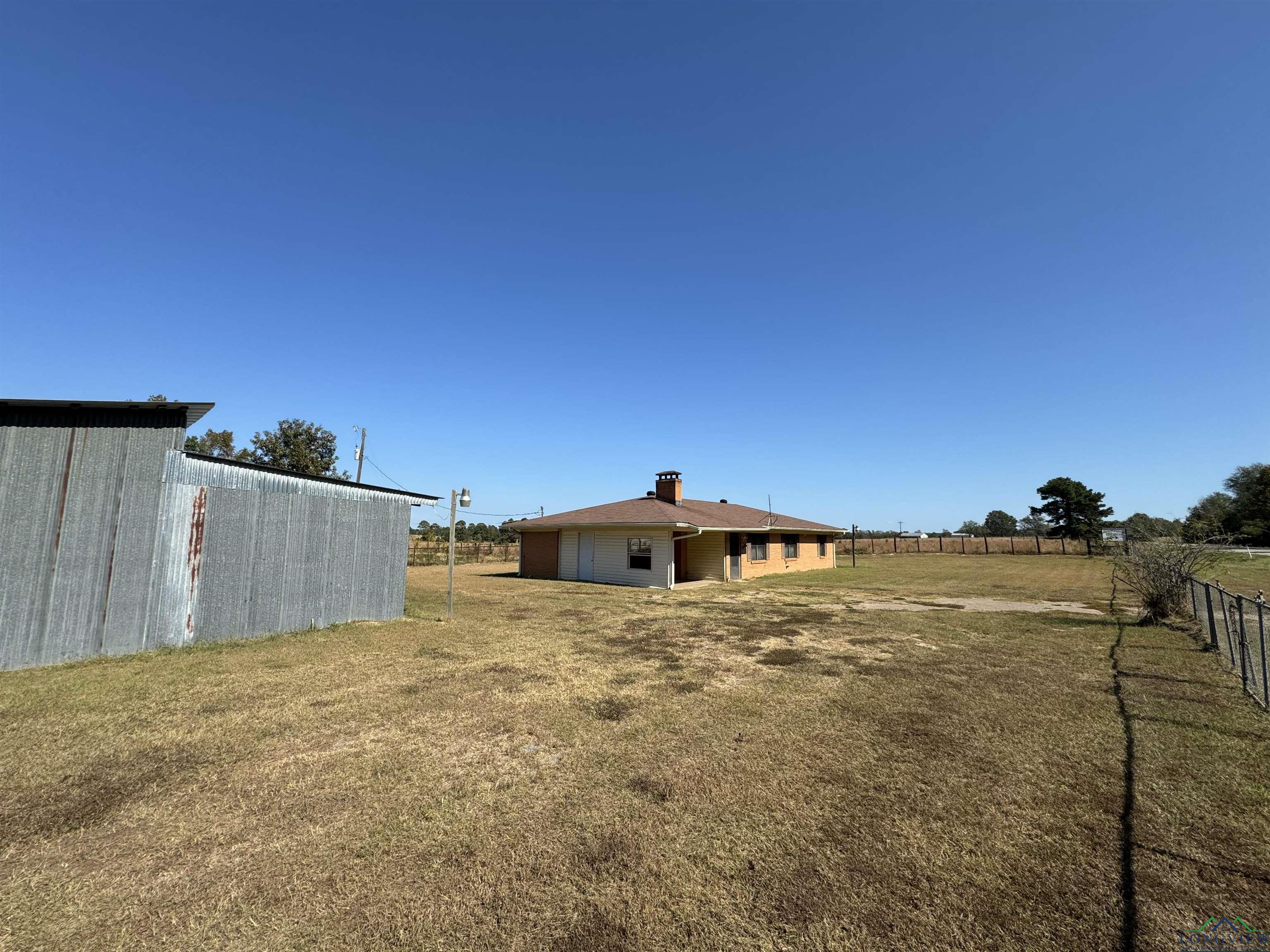 1608 E Fm 124, Beckville, Texas image 6