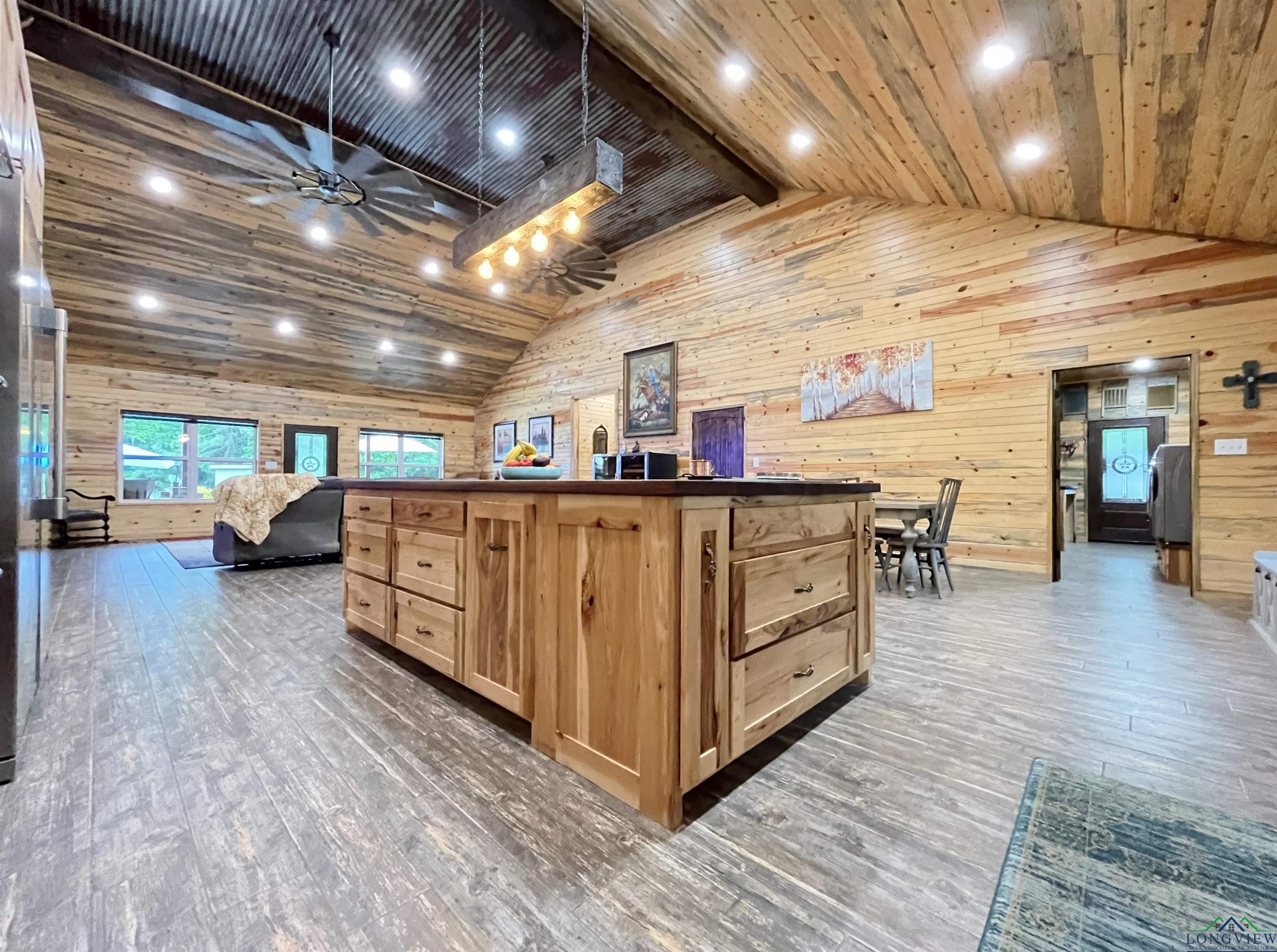 454 Cr 4914 Circle, Troup, Texas image 8