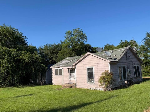 Homes For Sale - 318 Terry St<br/> Pittsburg, TX 75686