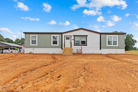 Mobile Home For Sale - 18422 County Road 322<br/> Tyler, TX 75706