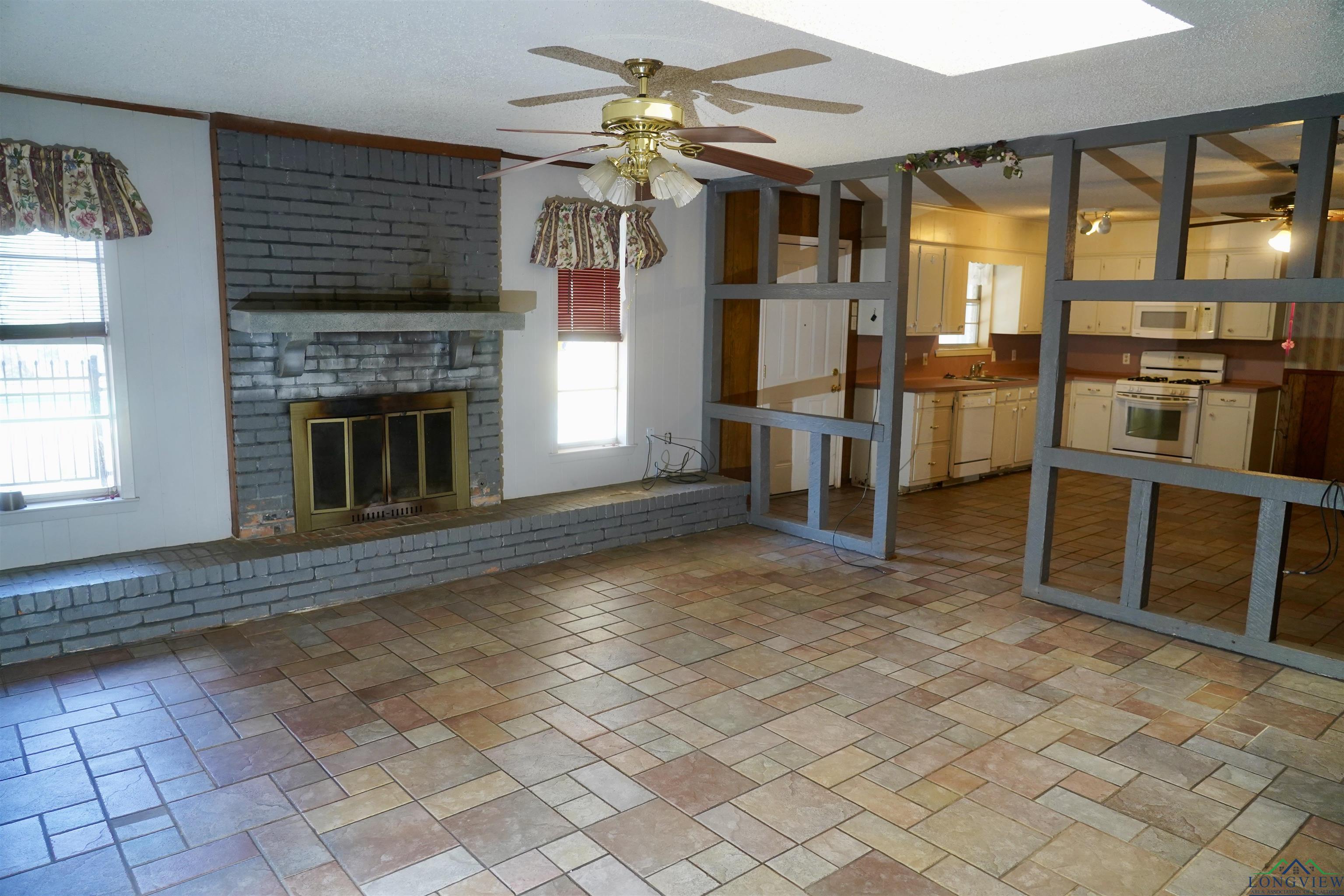 5889 State Hwy 300, Longview, Ohio image 13