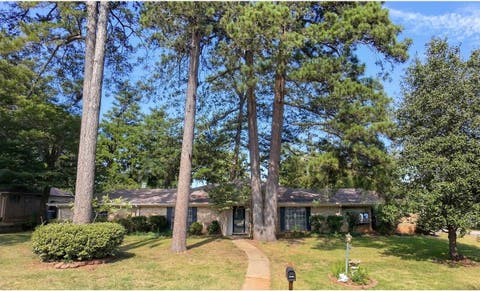 Homes For Sale - 403 Sylvia Street<br/> Gregg County, Longview, TX 75638