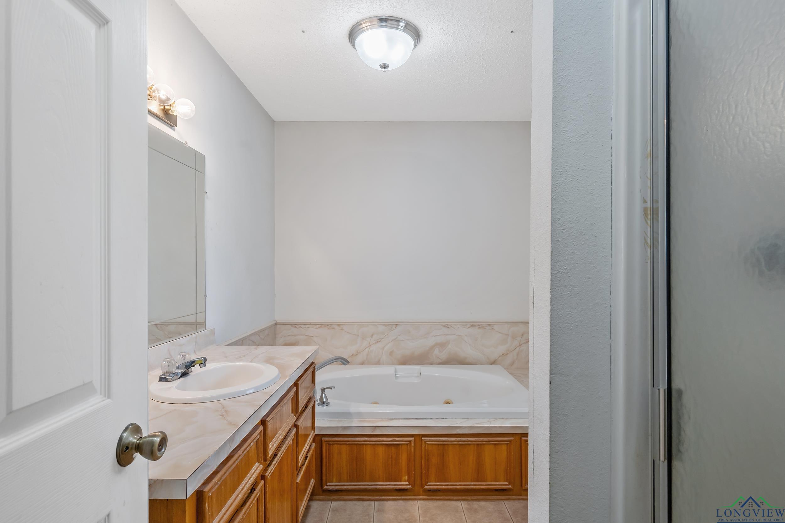 2574 County Road 3412, Chandler, Texas image 13
