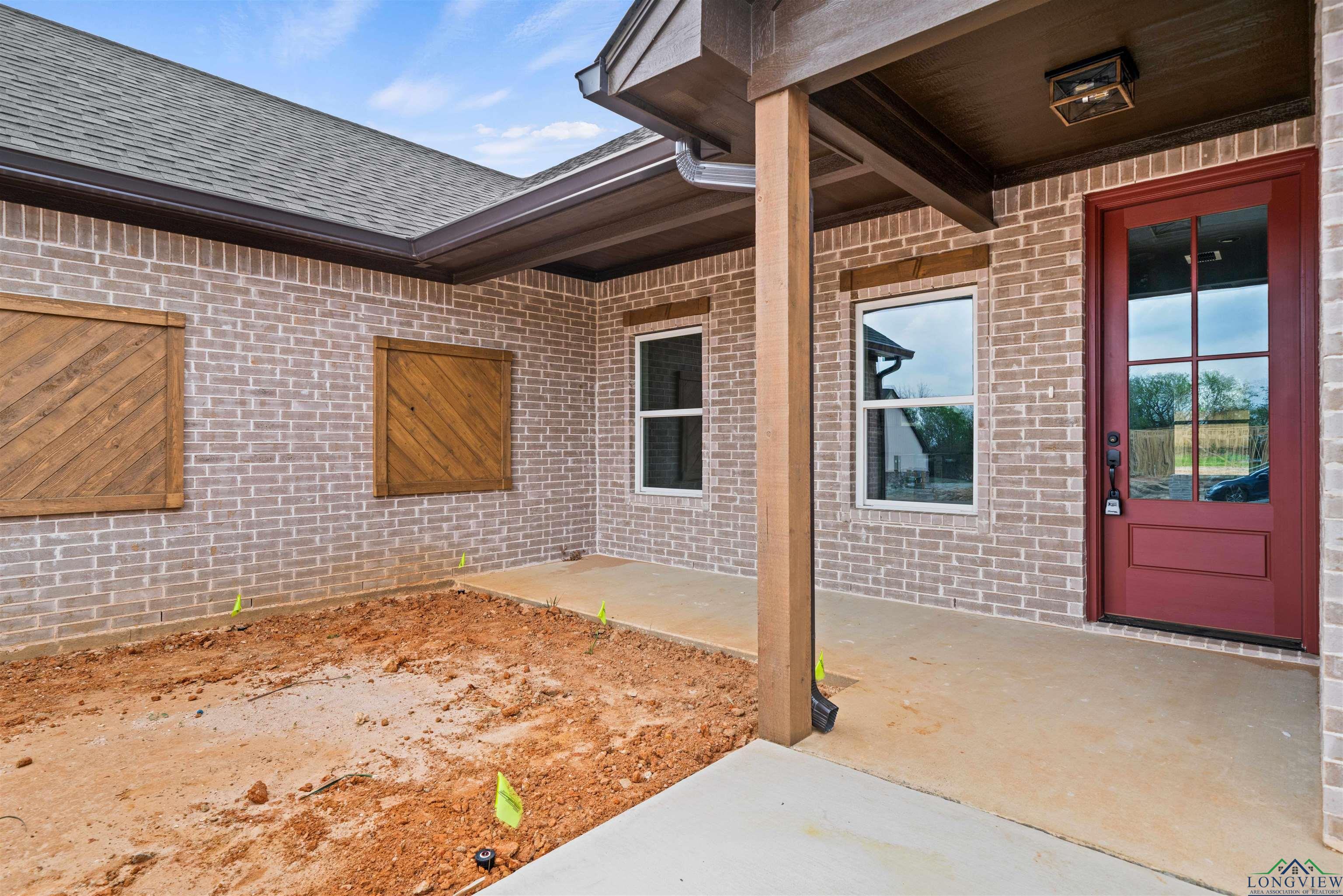 19316 Cedarpark Place, Lindale, Texas image 4