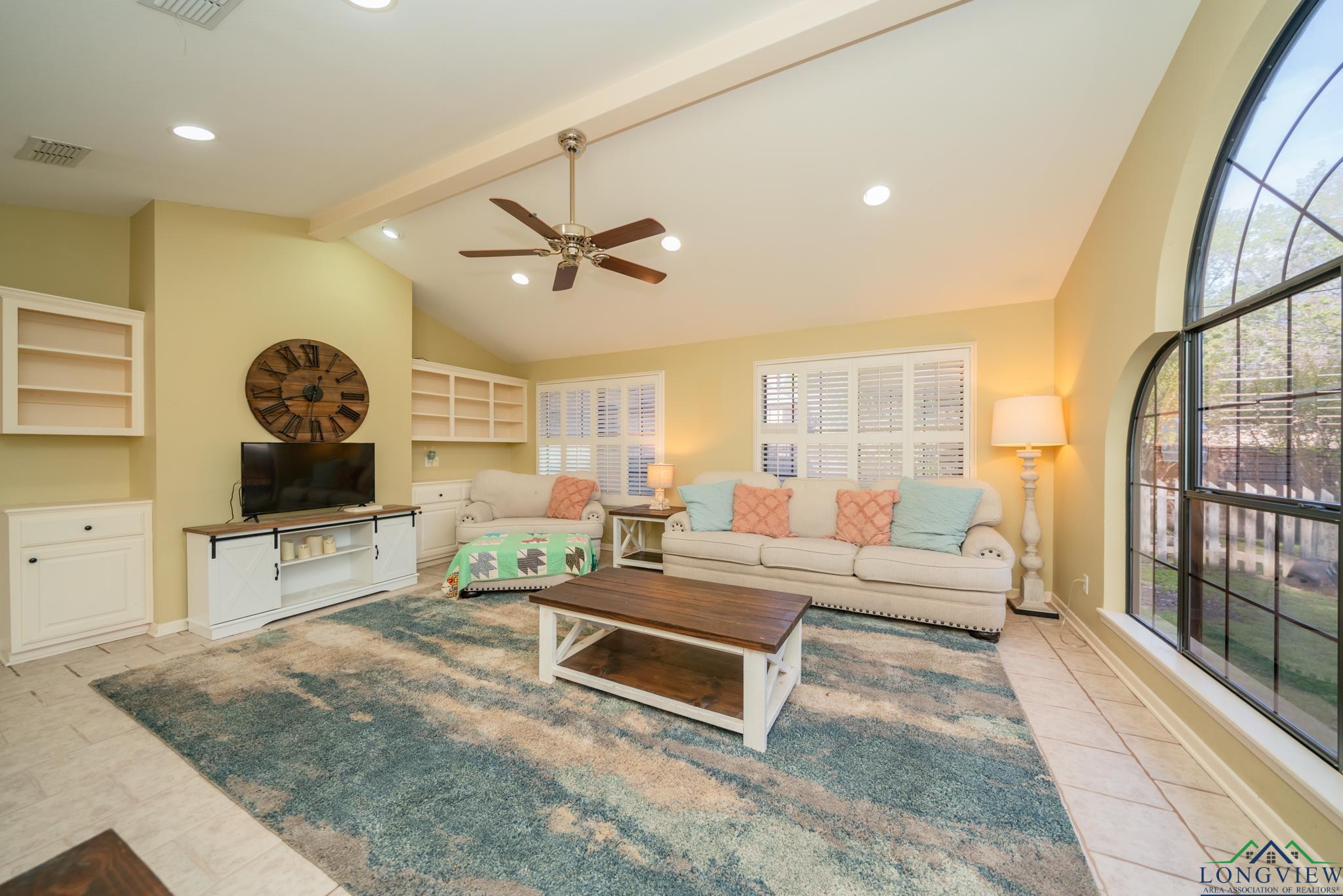 1002 Ruby St, Gilmer, Texas image 11