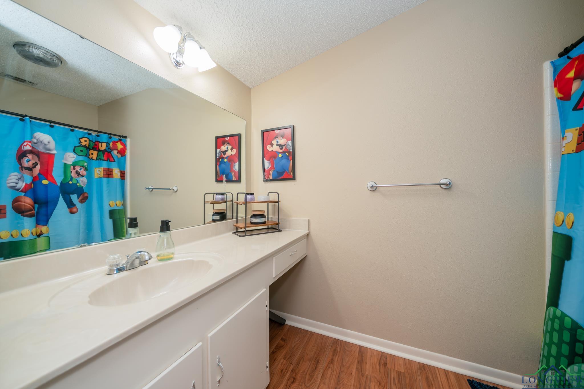 1002 Ruby St, Gilmer, Texas image 28