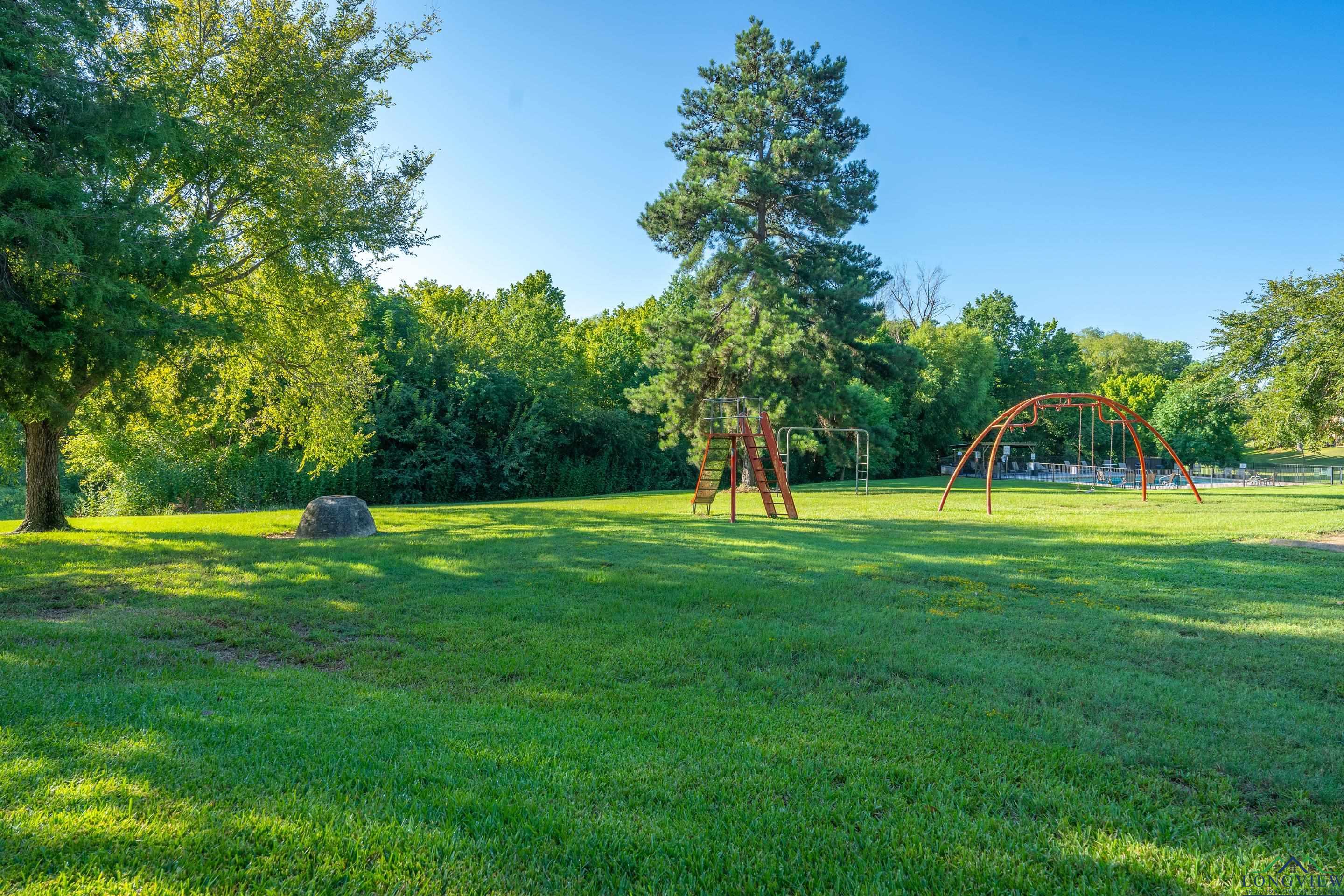 909 Towne Lake Drive, Longview, Texas image 40