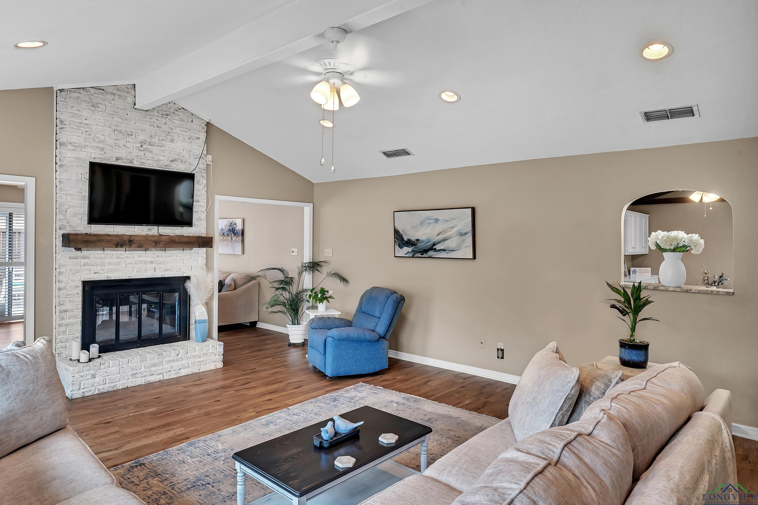 909 Towne Lake Drive, Longview, Texas image 20