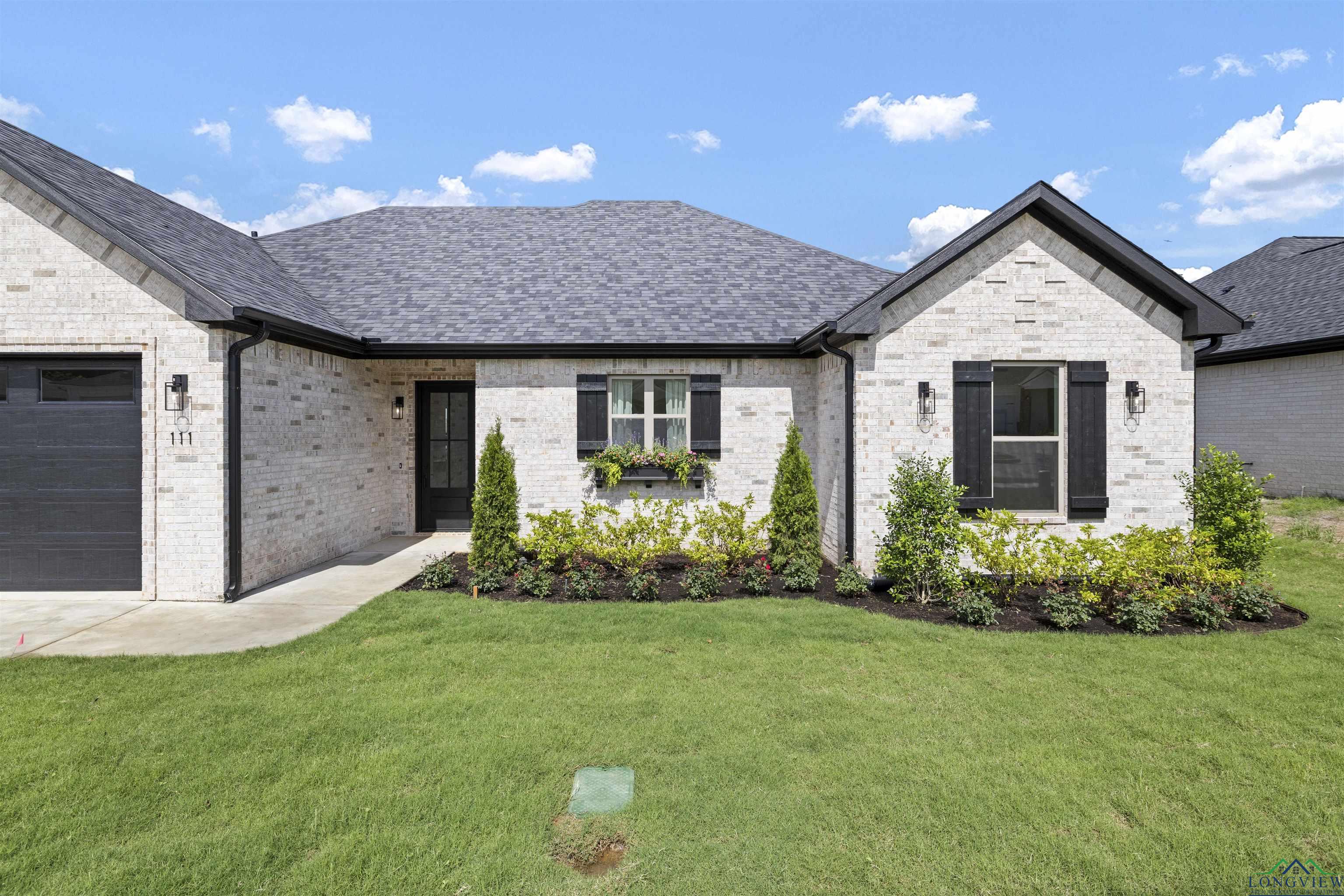 111 Mia Lane, Longview, Texas image 3
