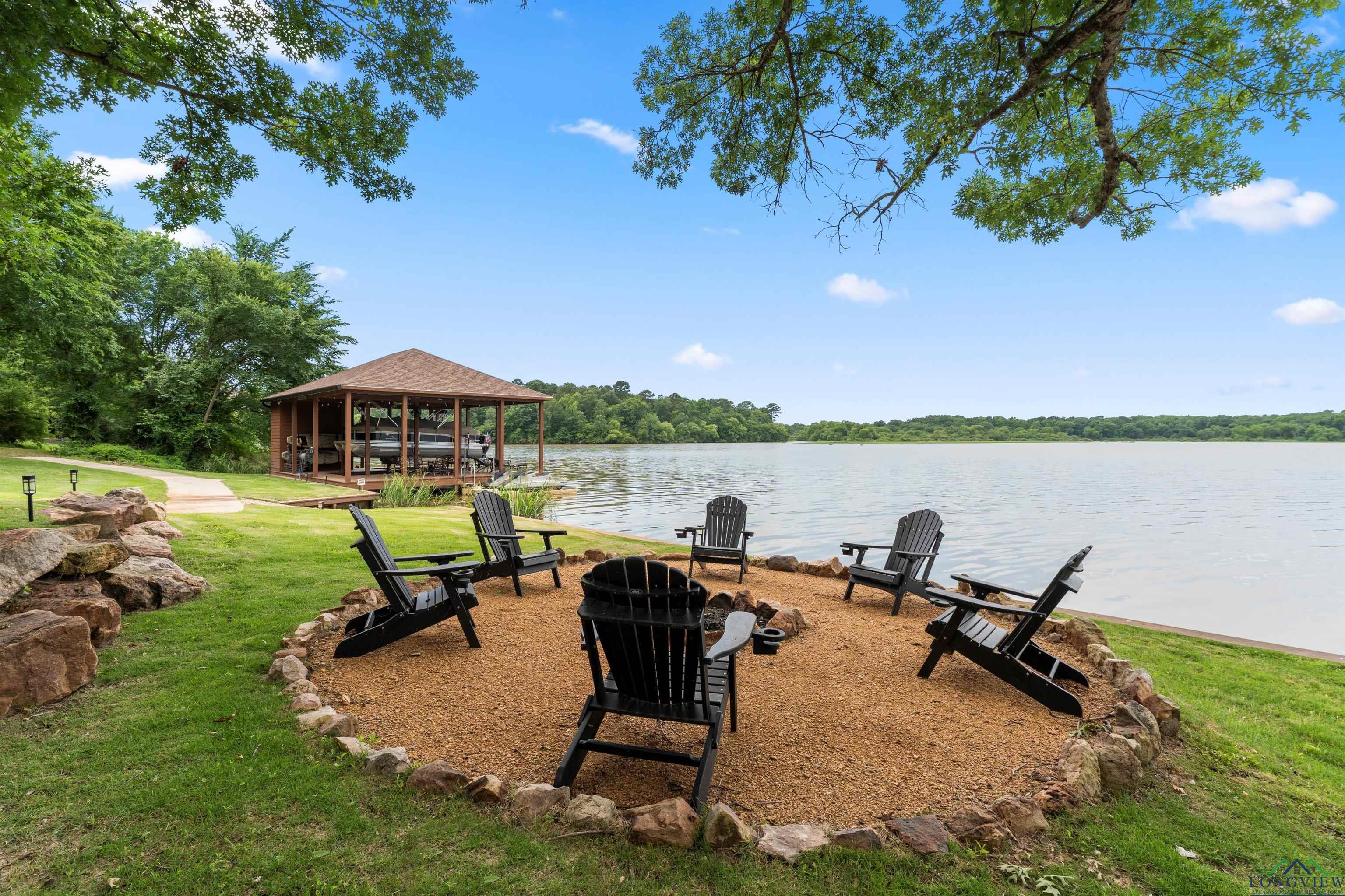 724 Cypress Creek Trail, Winnsboro, Texas image 4