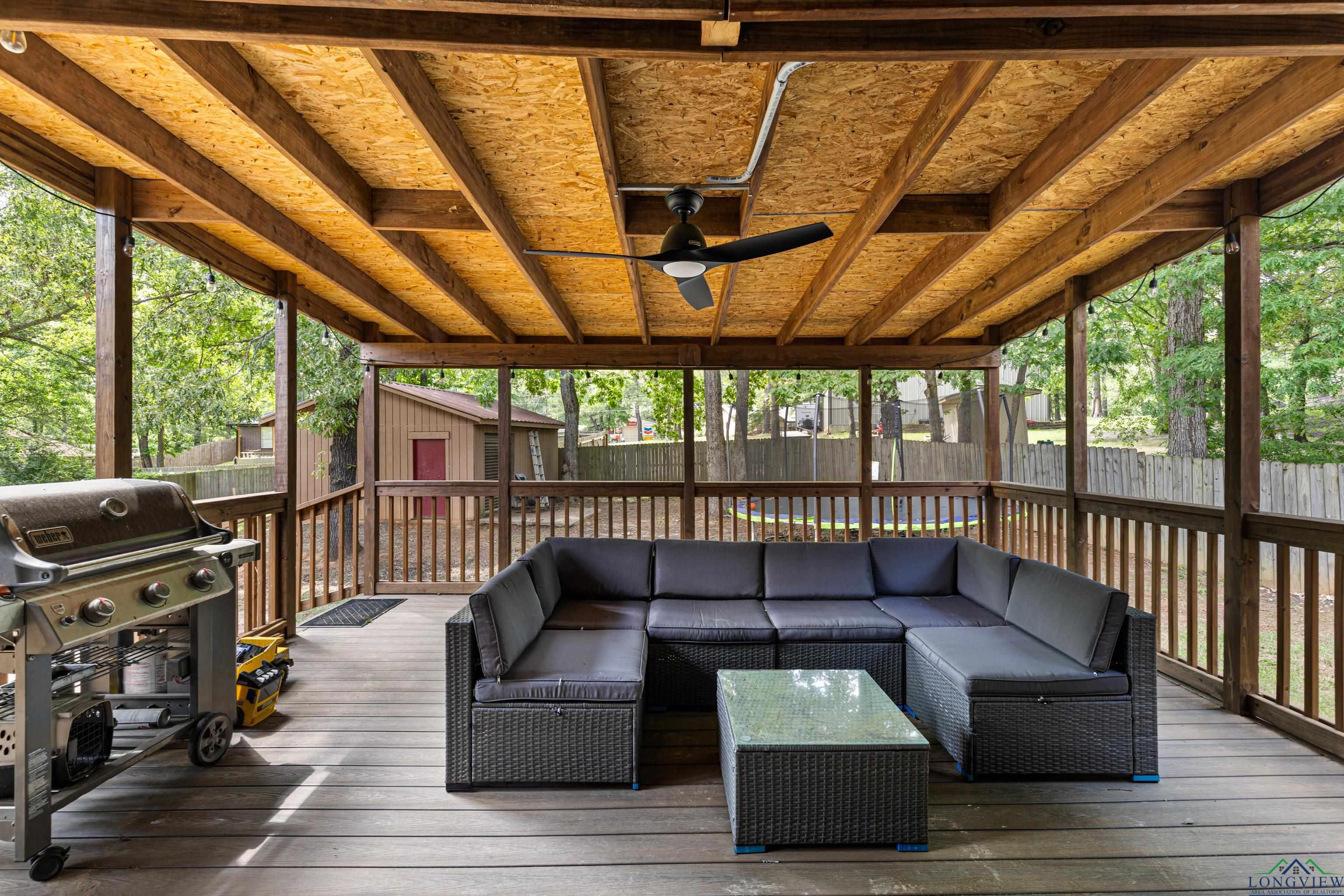 527 Woodbend Dr, Kilgore, Texas image 42