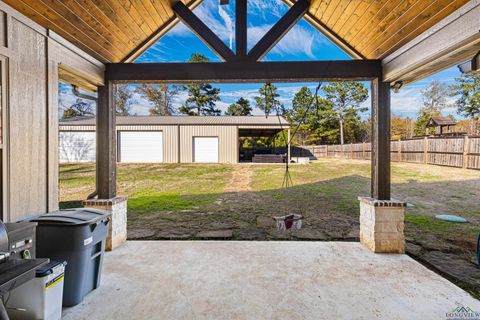 A home in White Oak