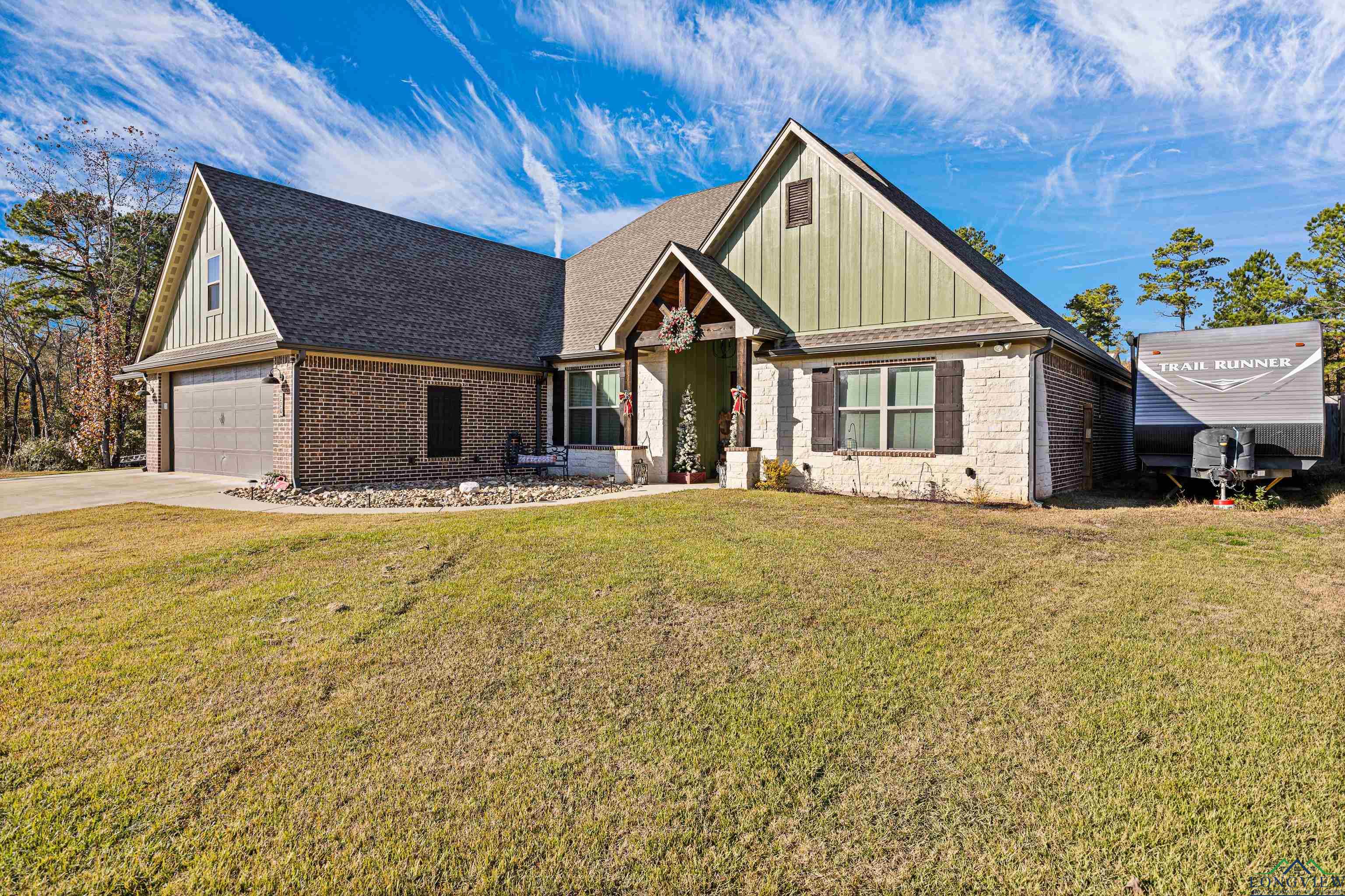 220 Joe Lee Ct, White Oak, Texas image 9