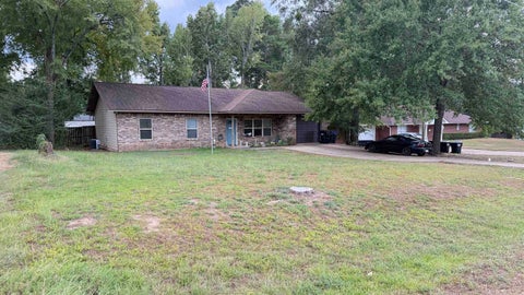 Homes For Sale - 206 E Rowe Ave<br/> Longview, TX 75605