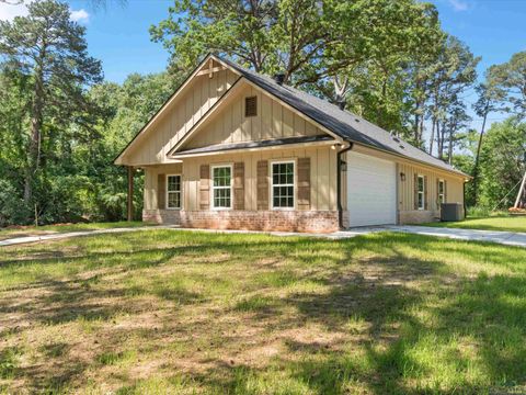 A home in Gladewater