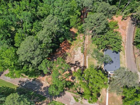 A home in Gladewater