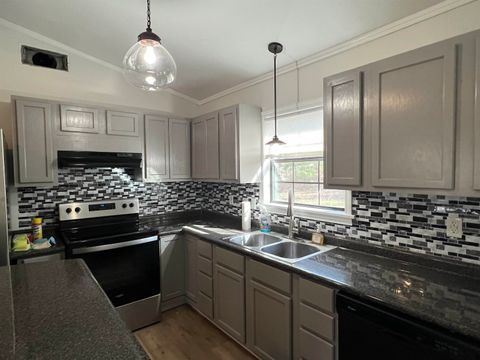 Homes For Sale - 17327 Fm 2089<br/> Smith County, Overton, TX 75684