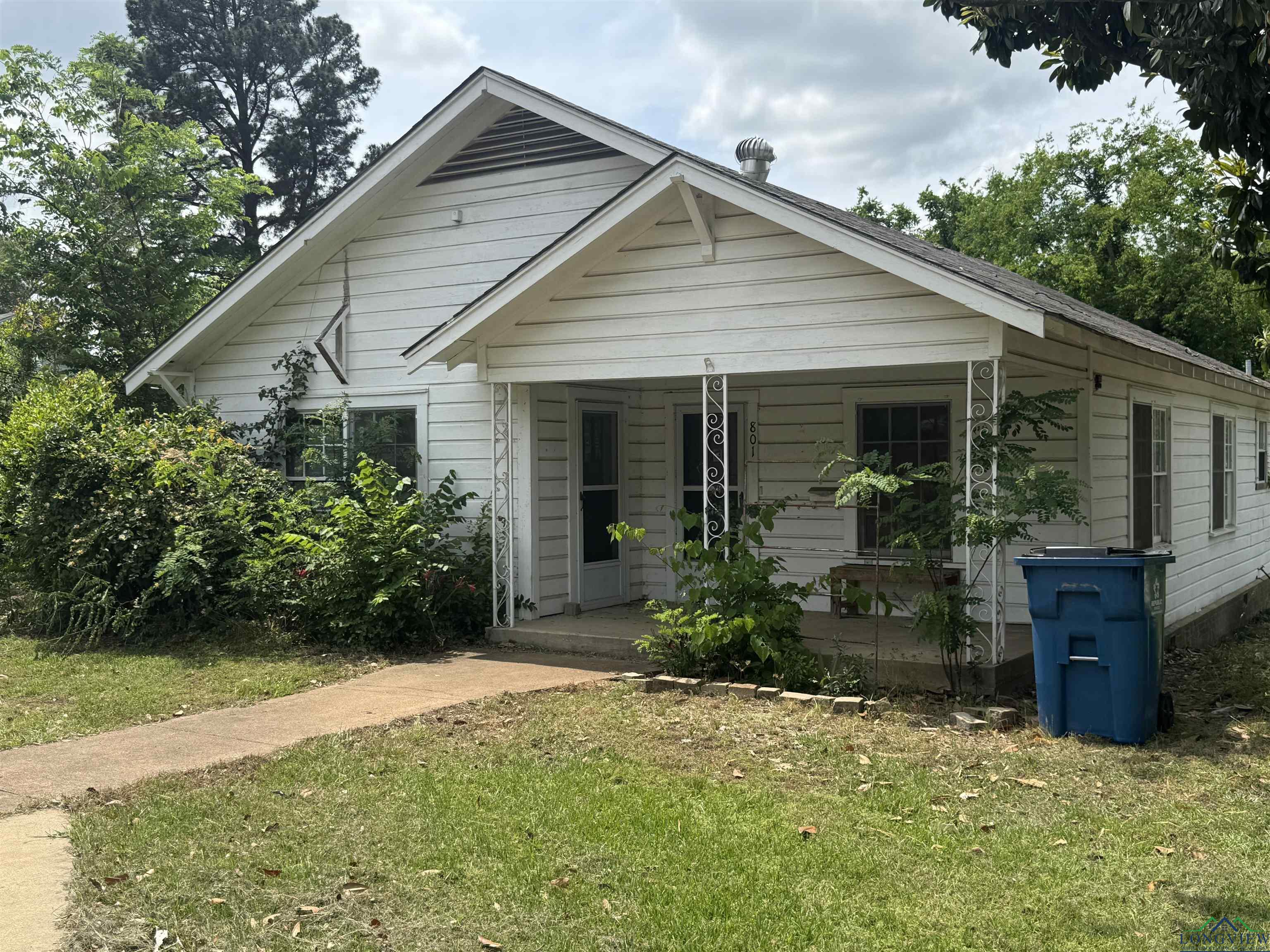 801 E Lake Dr, Gladewater, Texas image 4