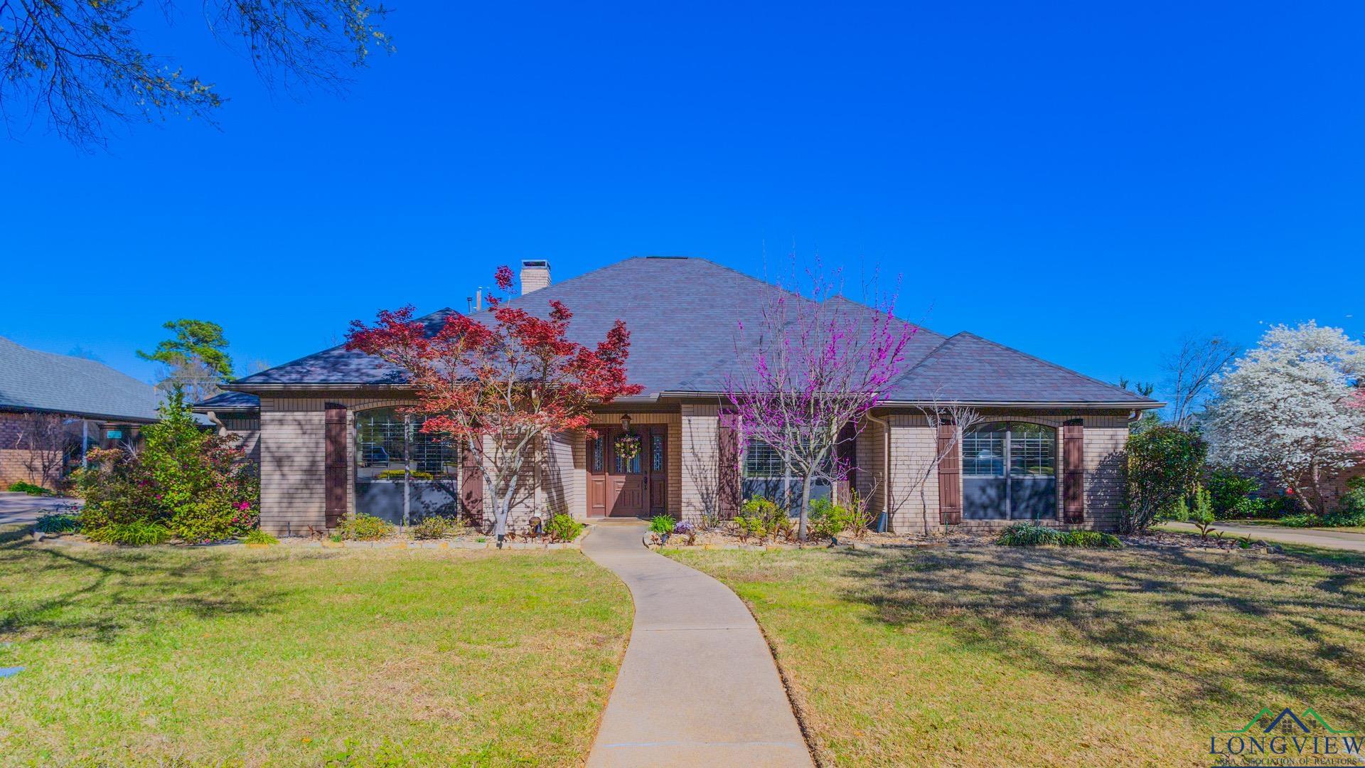 1312 Enchanted Ln, Longview, Texas image 1