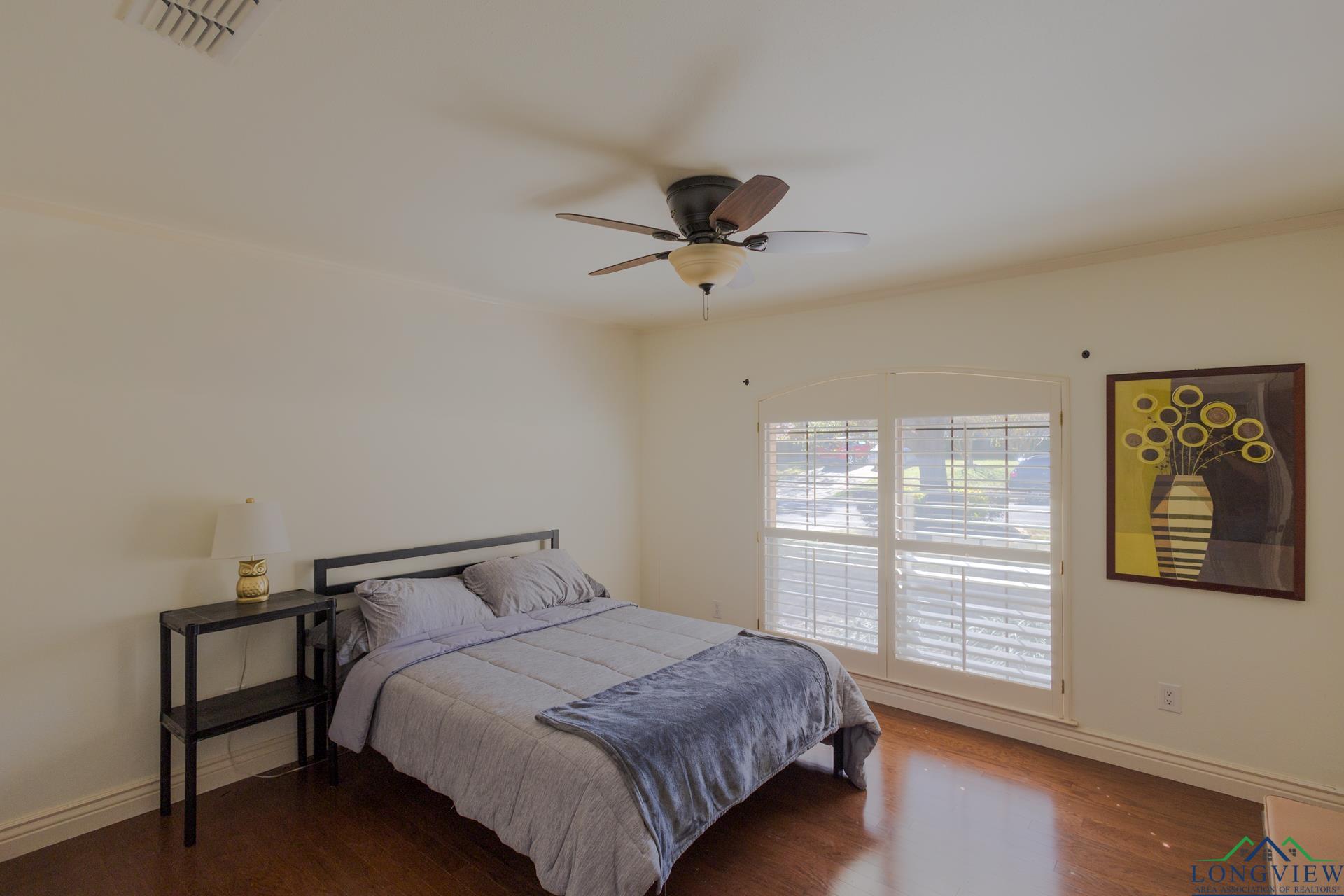 1312 Enchanted Ln, Longview, Texas image 23