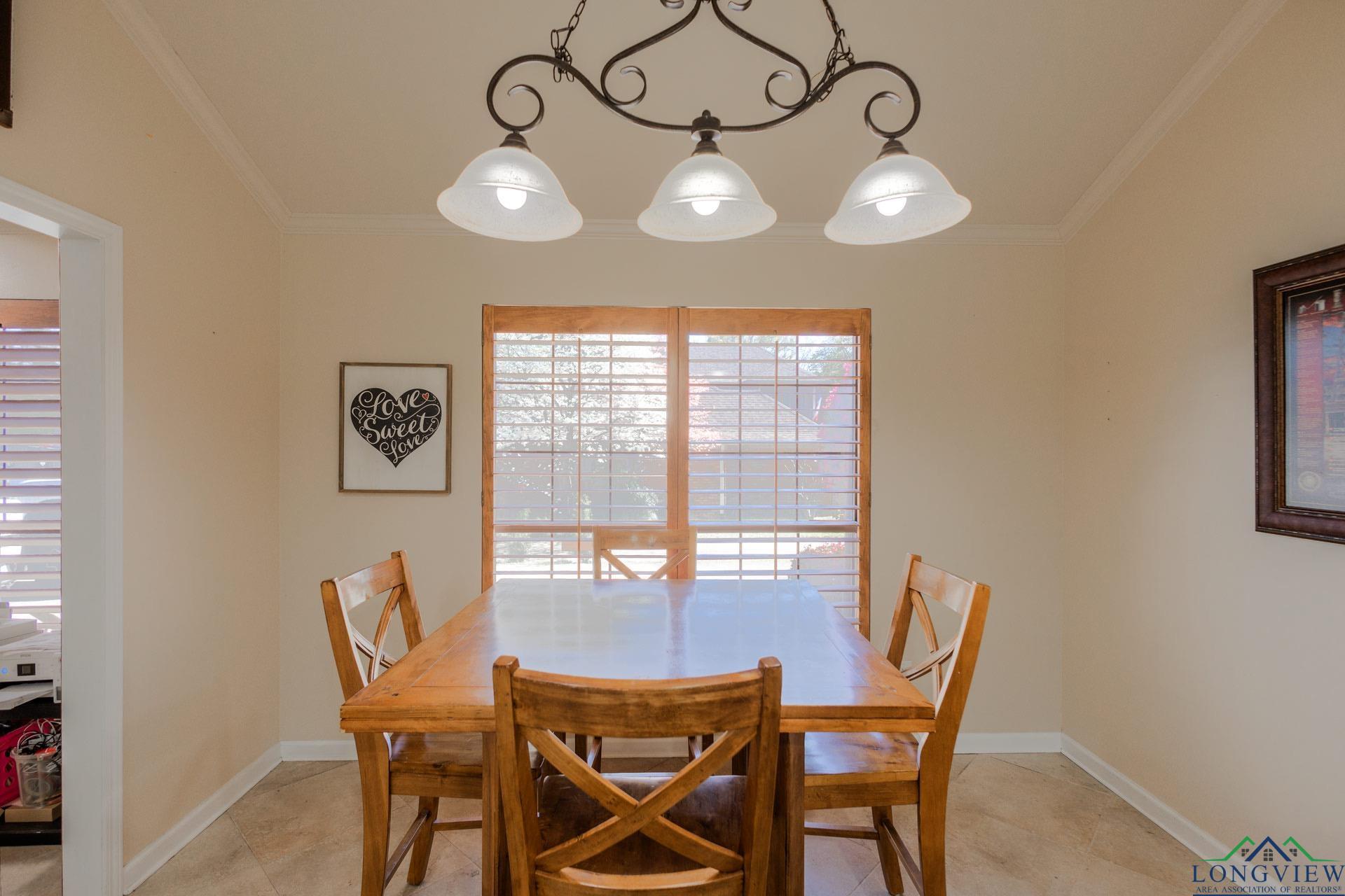 1312 Enchanted Ln, Longview, Texas image 10