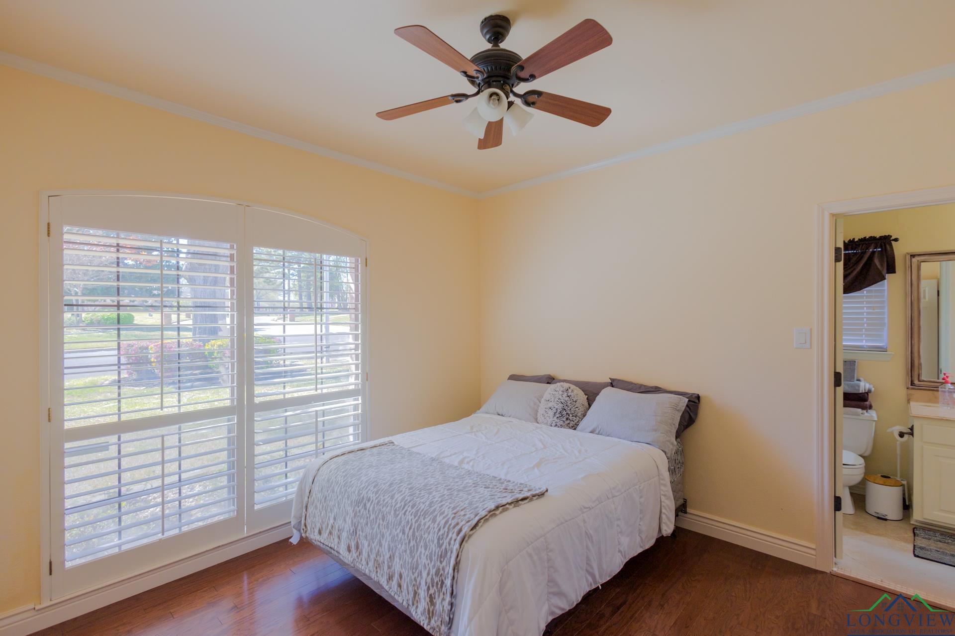 1312 Enchanted Ln, Longview, Texas image 20