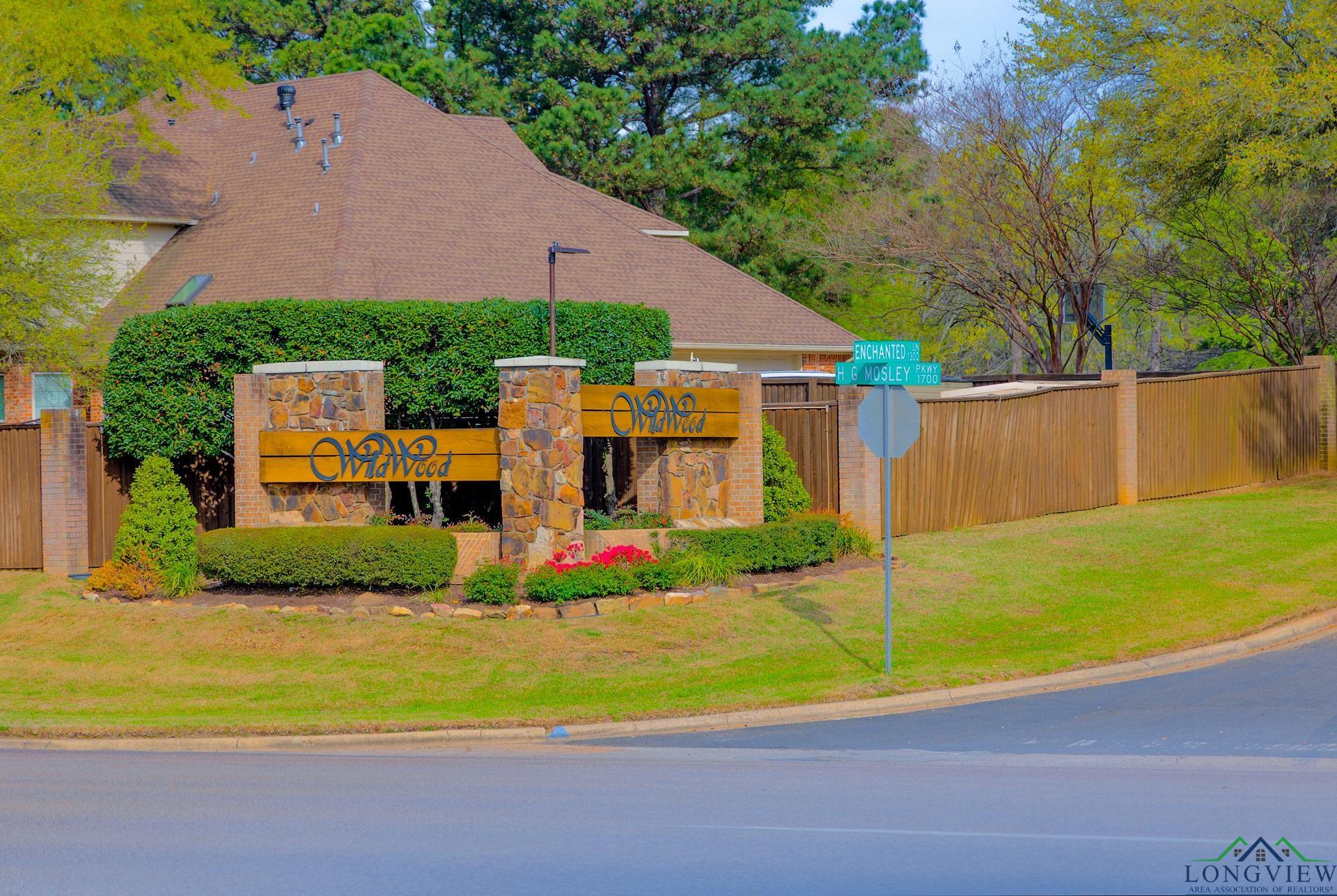 1312 Enchanted Ln, Longview, Texas image 2