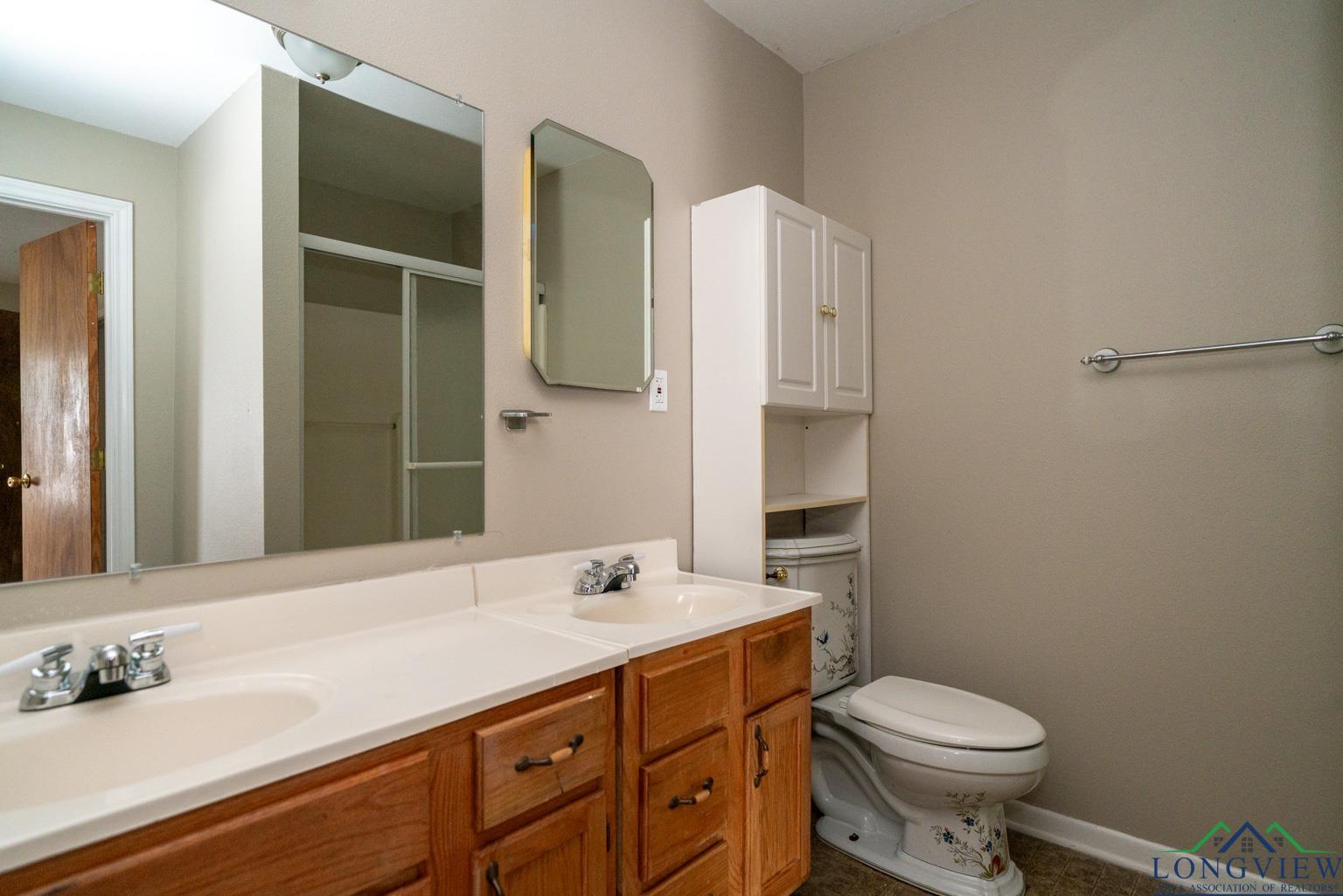 2507 S Henderson Blvd, Kilgore, Texas image 16