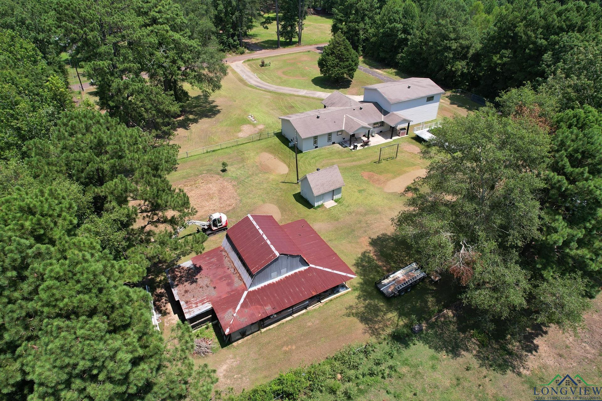 465 County Road 331, De Berry, Texas image 2