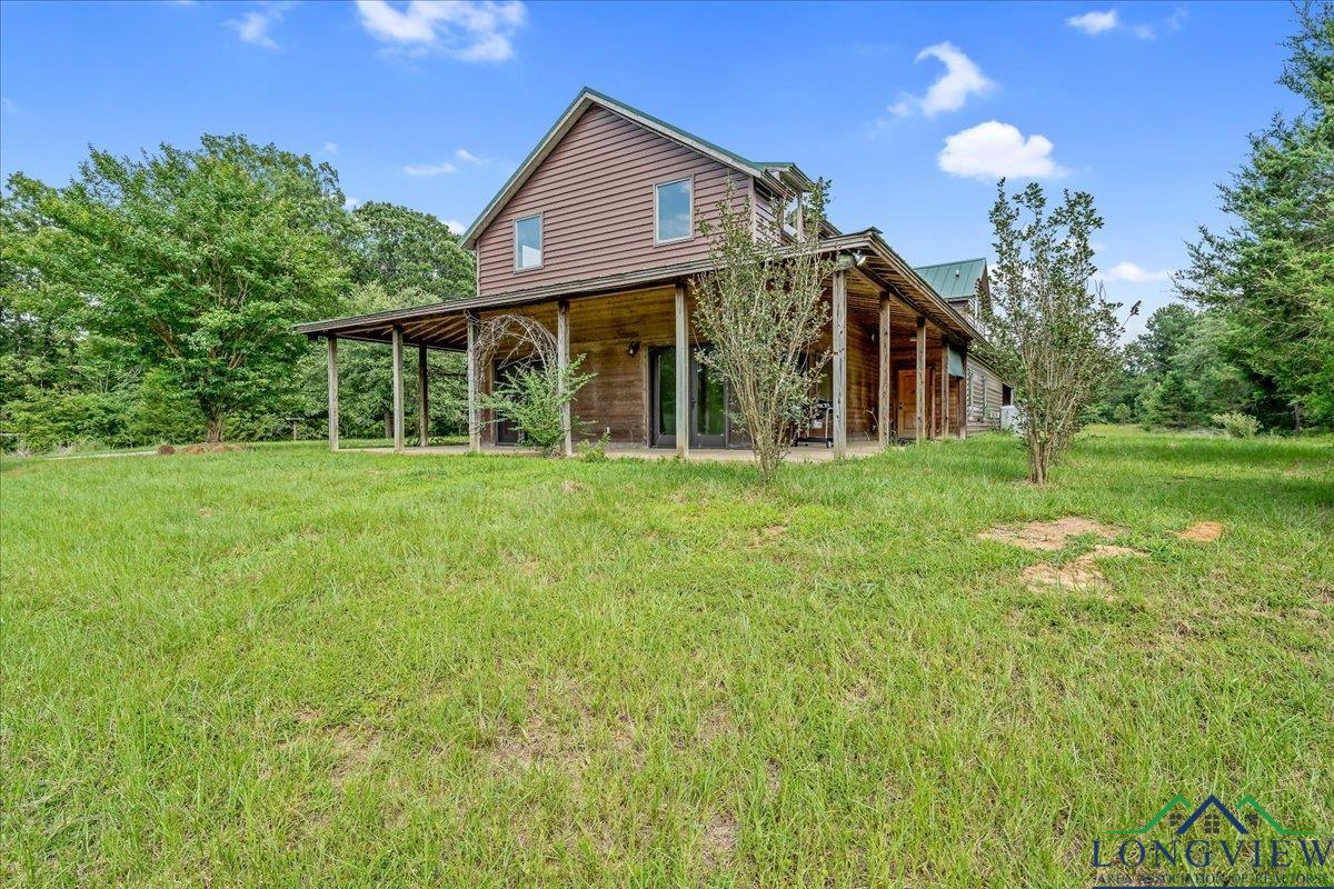 6339 Scrub Pine Rd, Big Sandy, Texas image 2