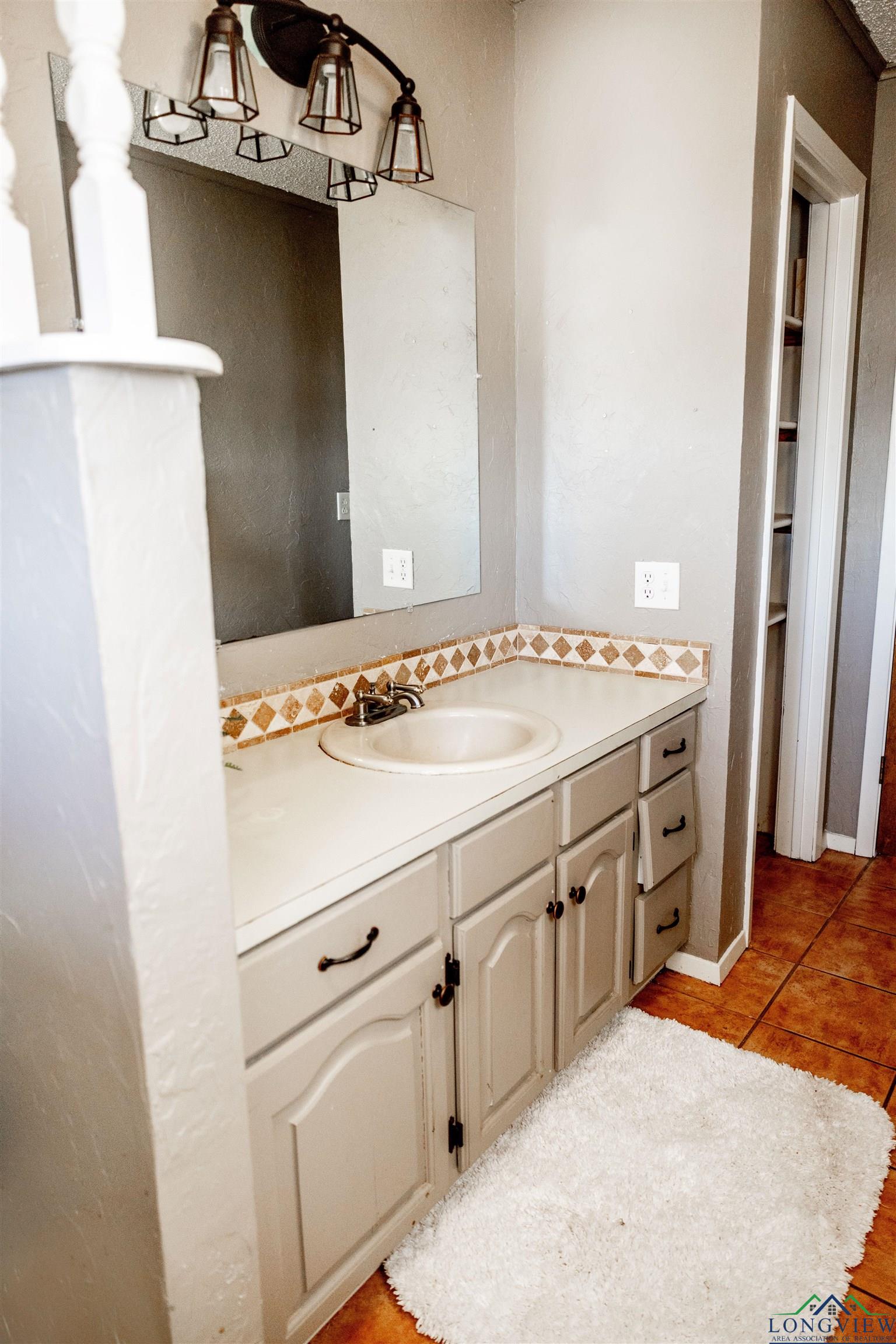 599 Cr 4206, Daingerfield, Texas image 10