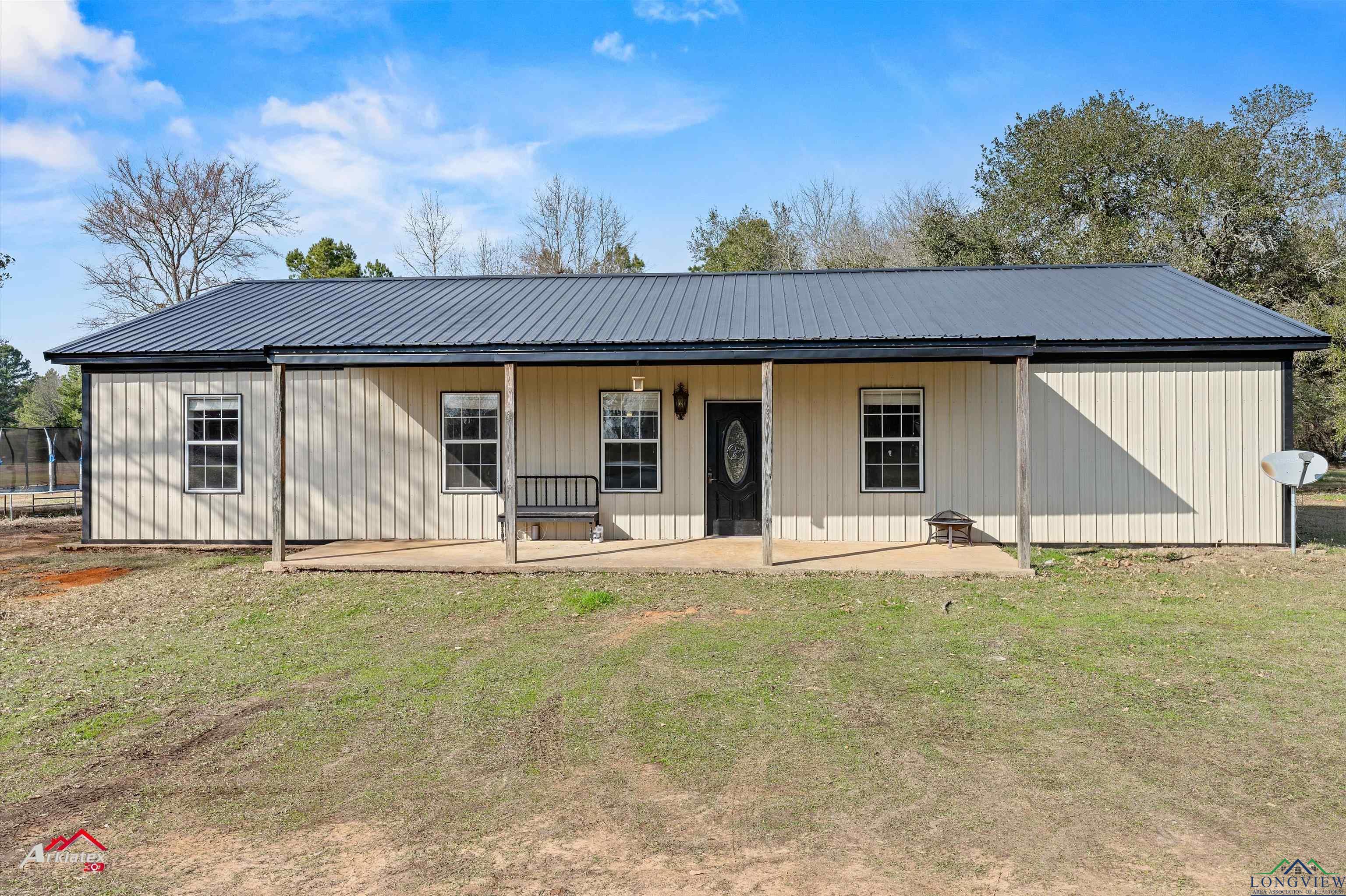 13159 SE Cr 183d Lane, Overton, Ohio image 1