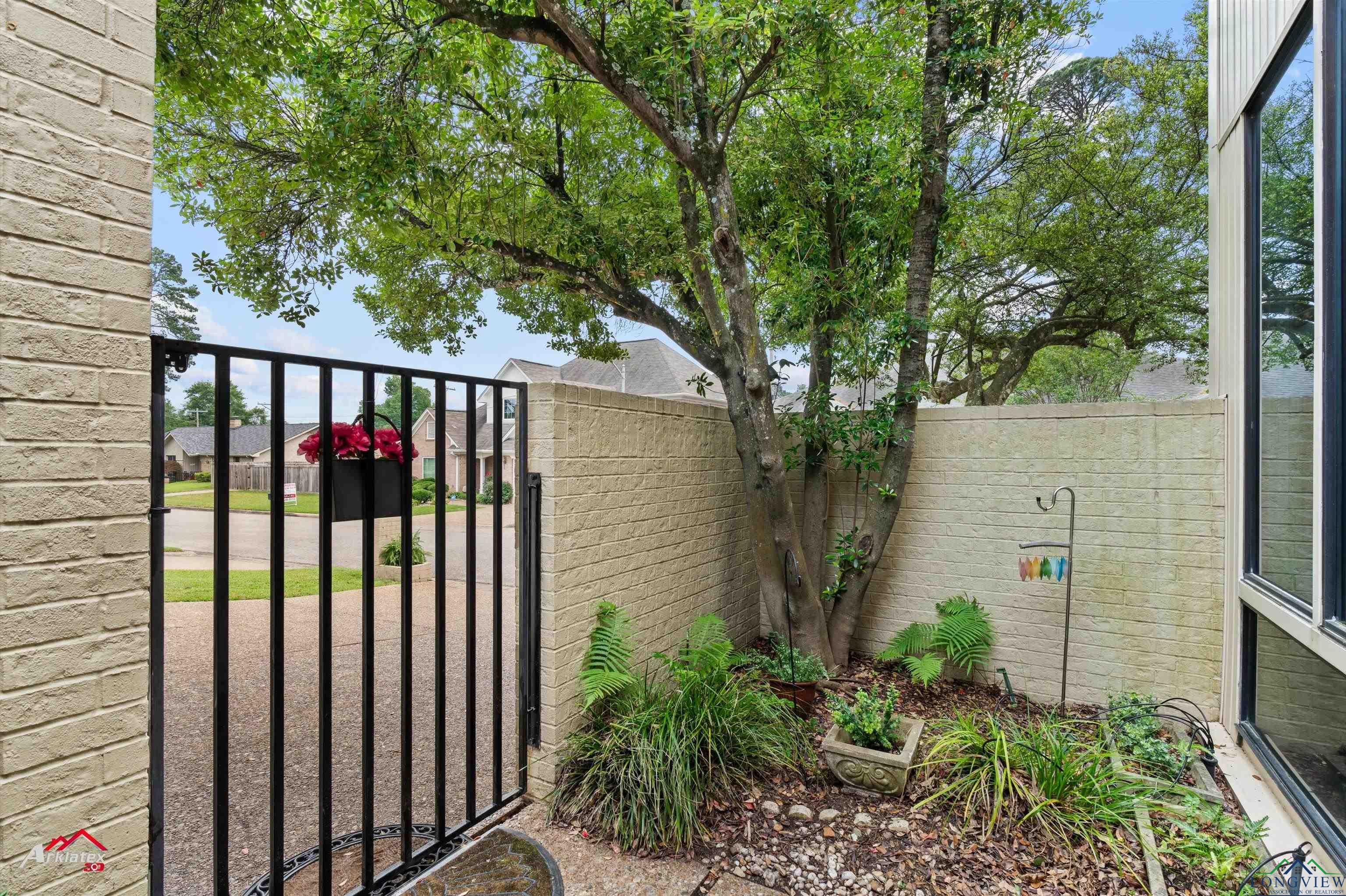 301 Tealwood Dr, Longview, Texas image 3