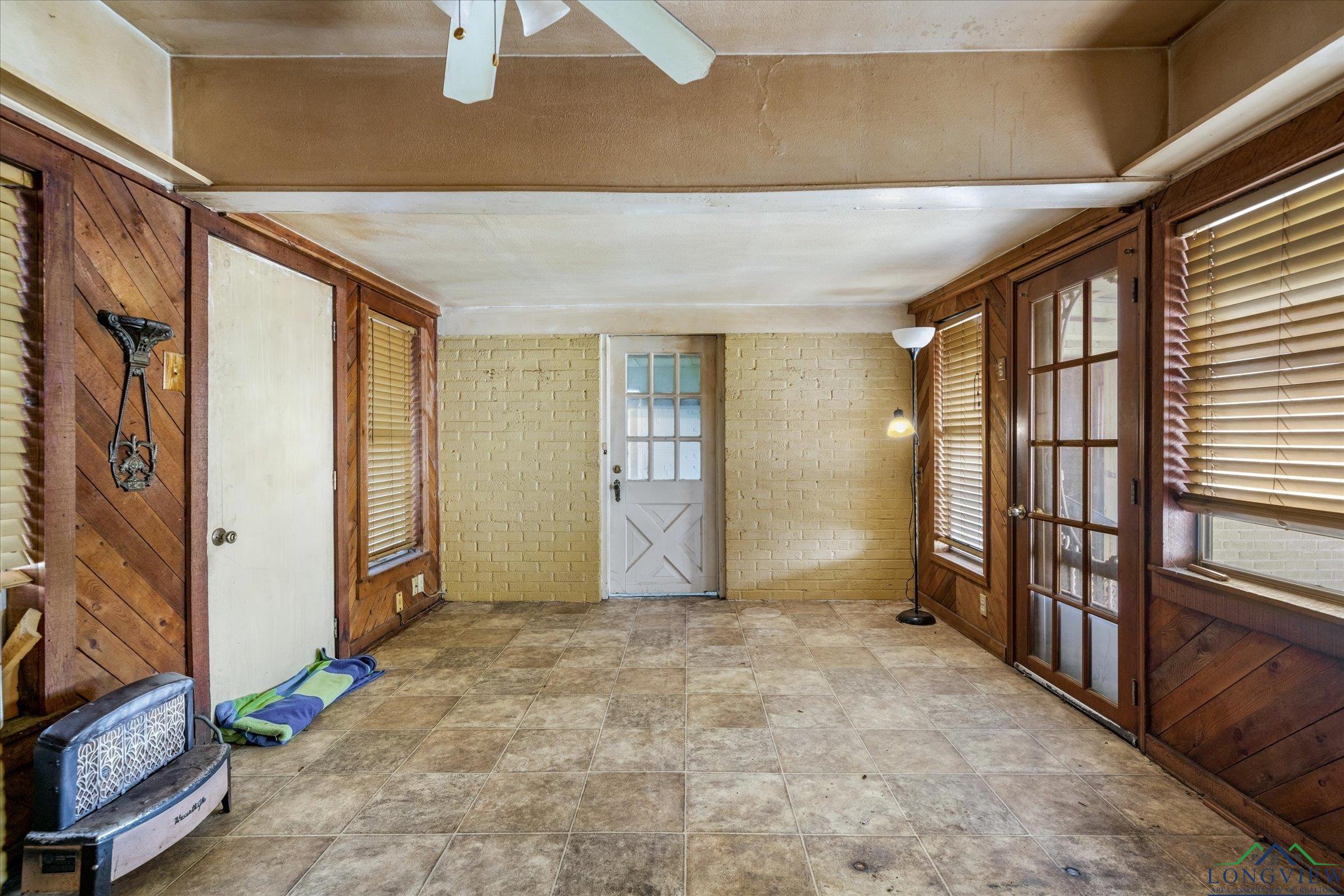 408 S Capitol St, Canton, Texas image 21
