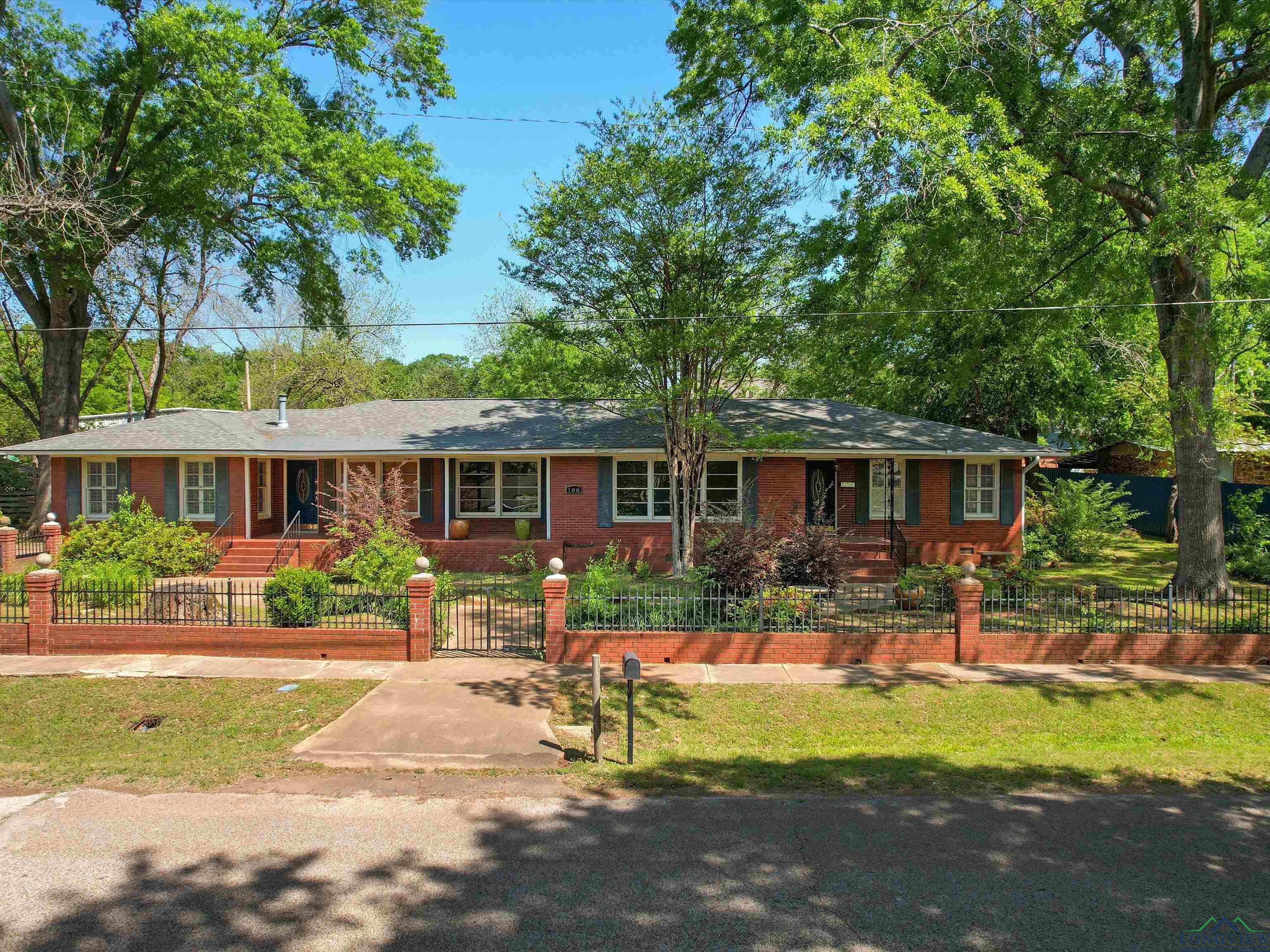 108 W 2nd Street, Hughes Springs, Texas image 31