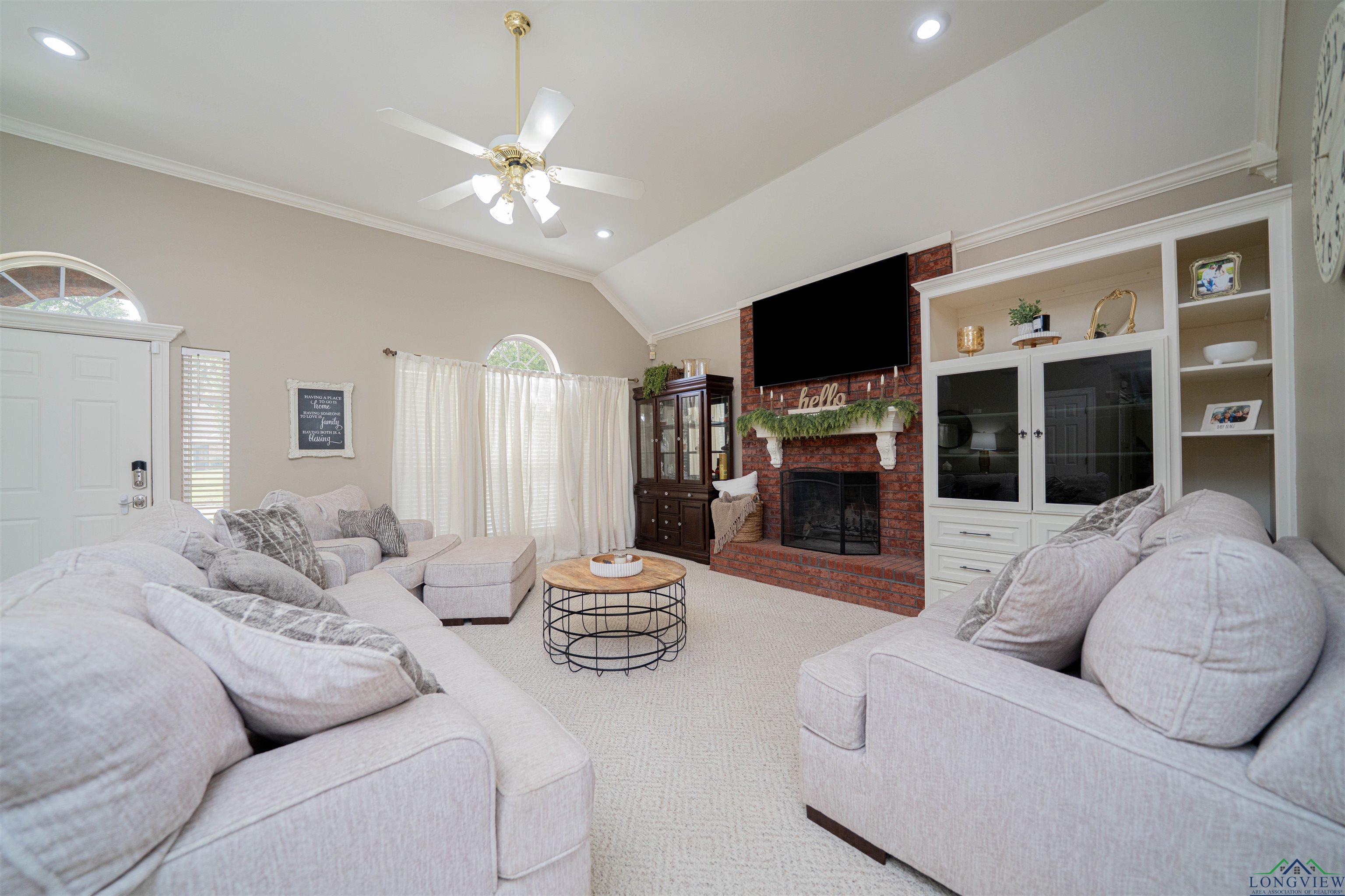 3714 Kriss Dr, Longview, Texas image 3