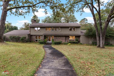 A home in Longview