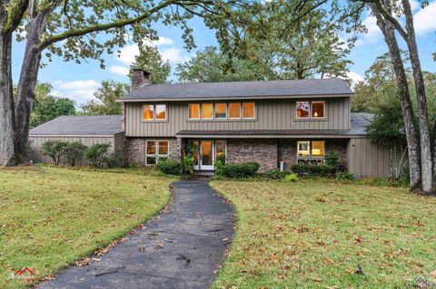 A home in Longview