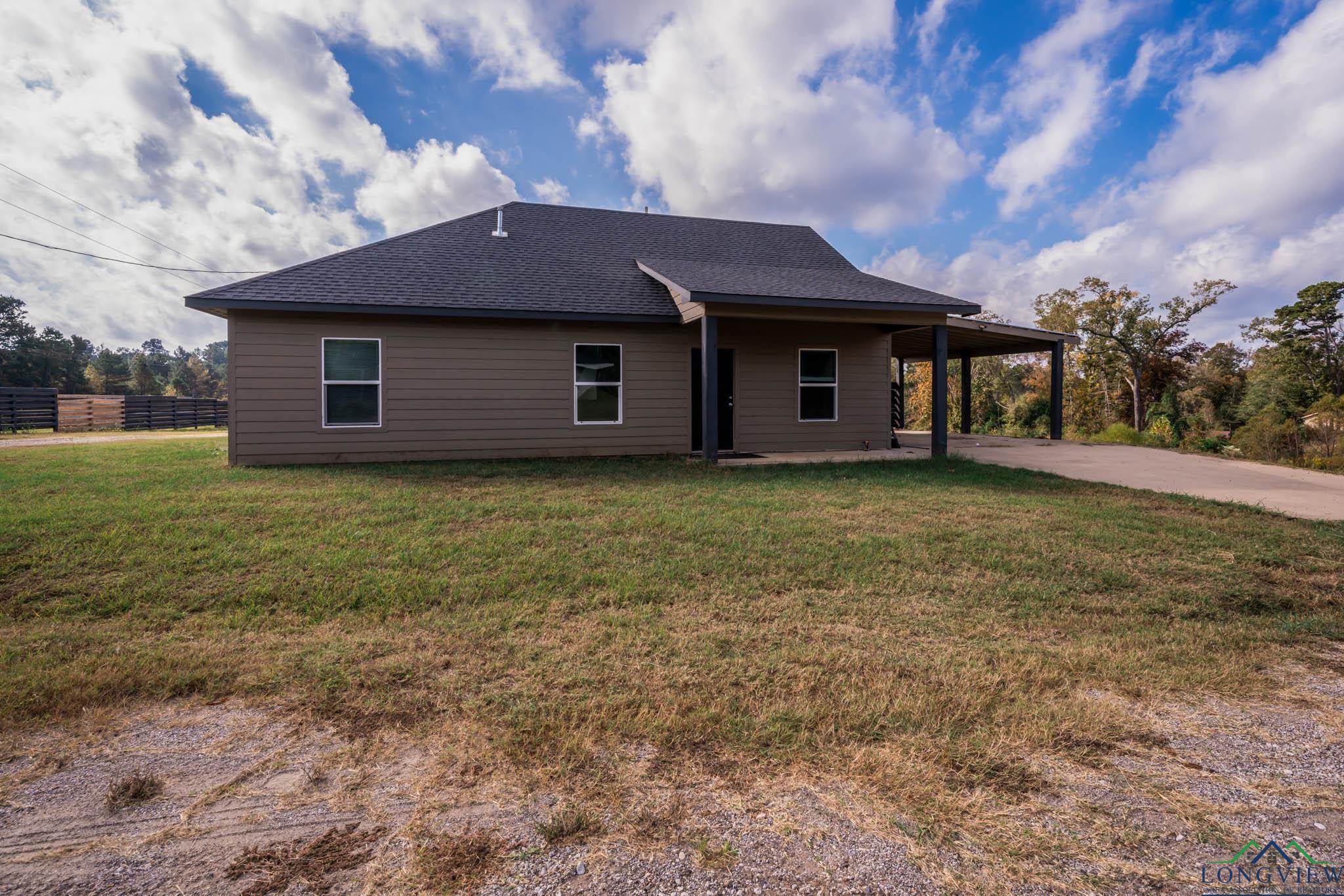 135 Boston Road, Gilmer, Texas image 1