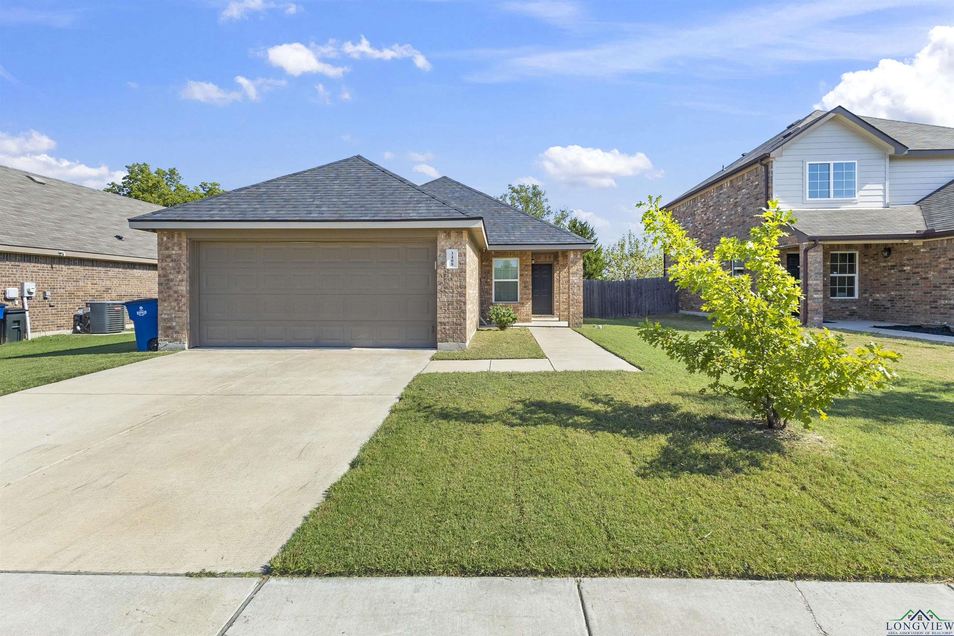 3408 Robin Rd, Ennis, Texas image 1