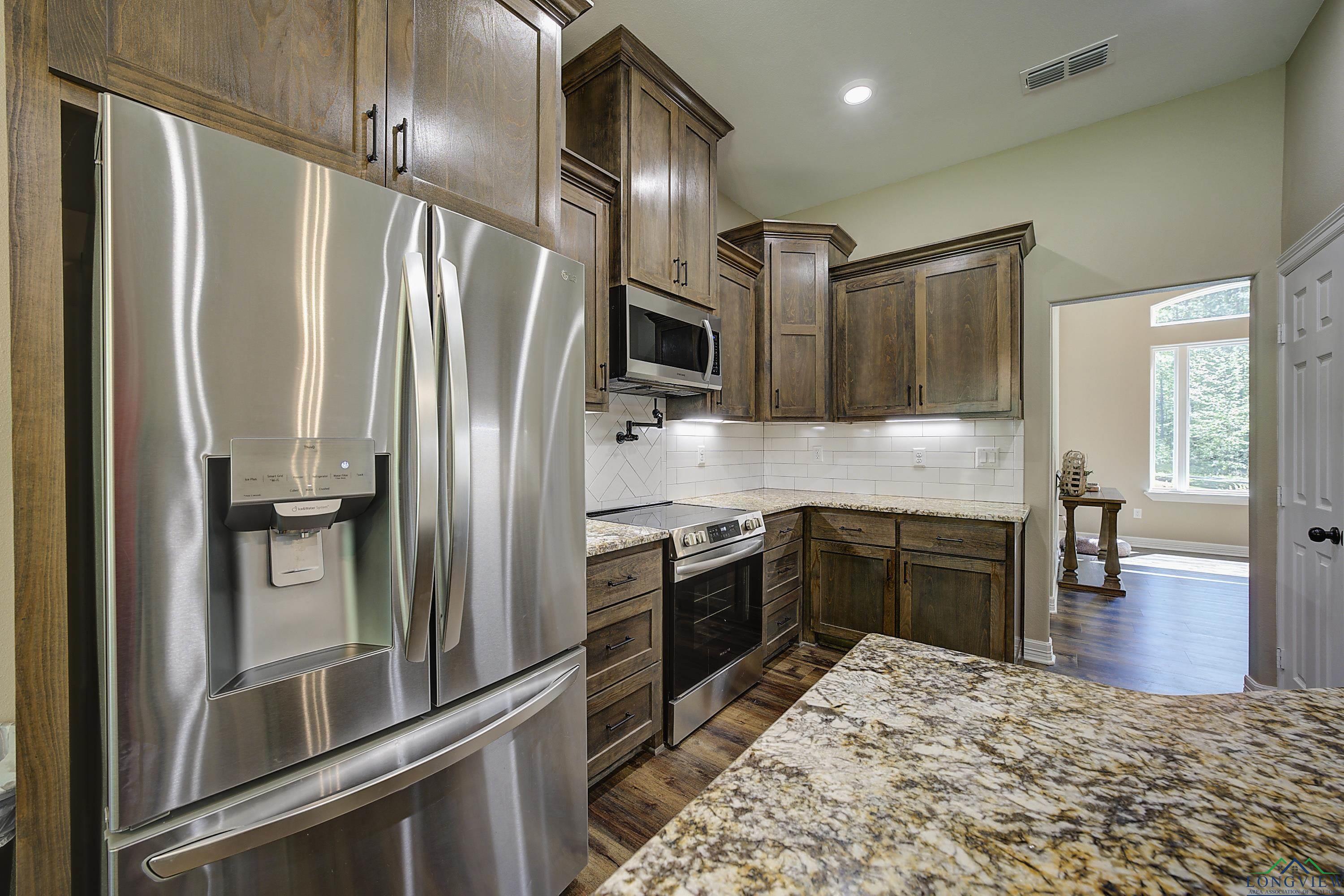 46 County Road 3442, Atlanta, Texas image 14