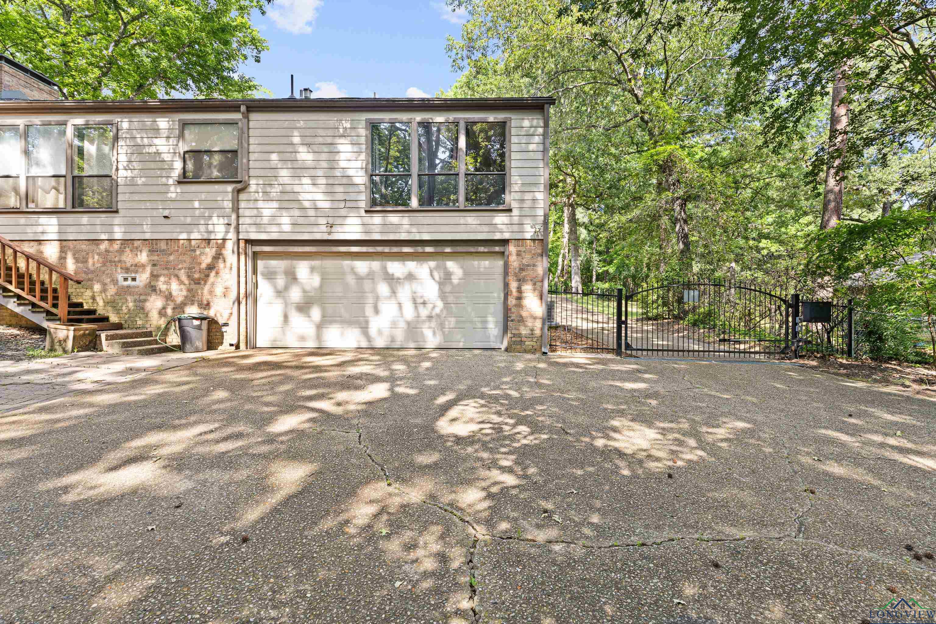4909 Kirkcaldey Dr, Tyler, Texas image 37