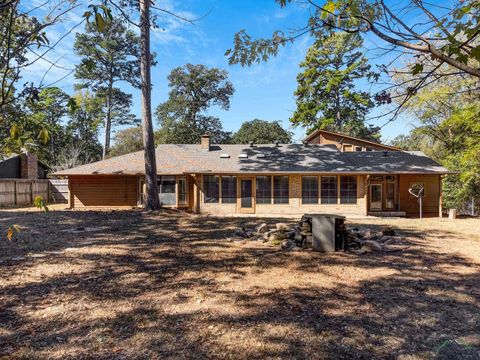 A home in Hideaway