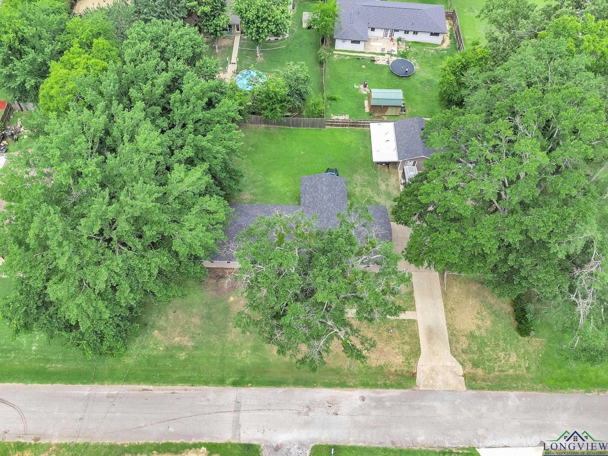 313 Walters St, Longview, Texas image 35