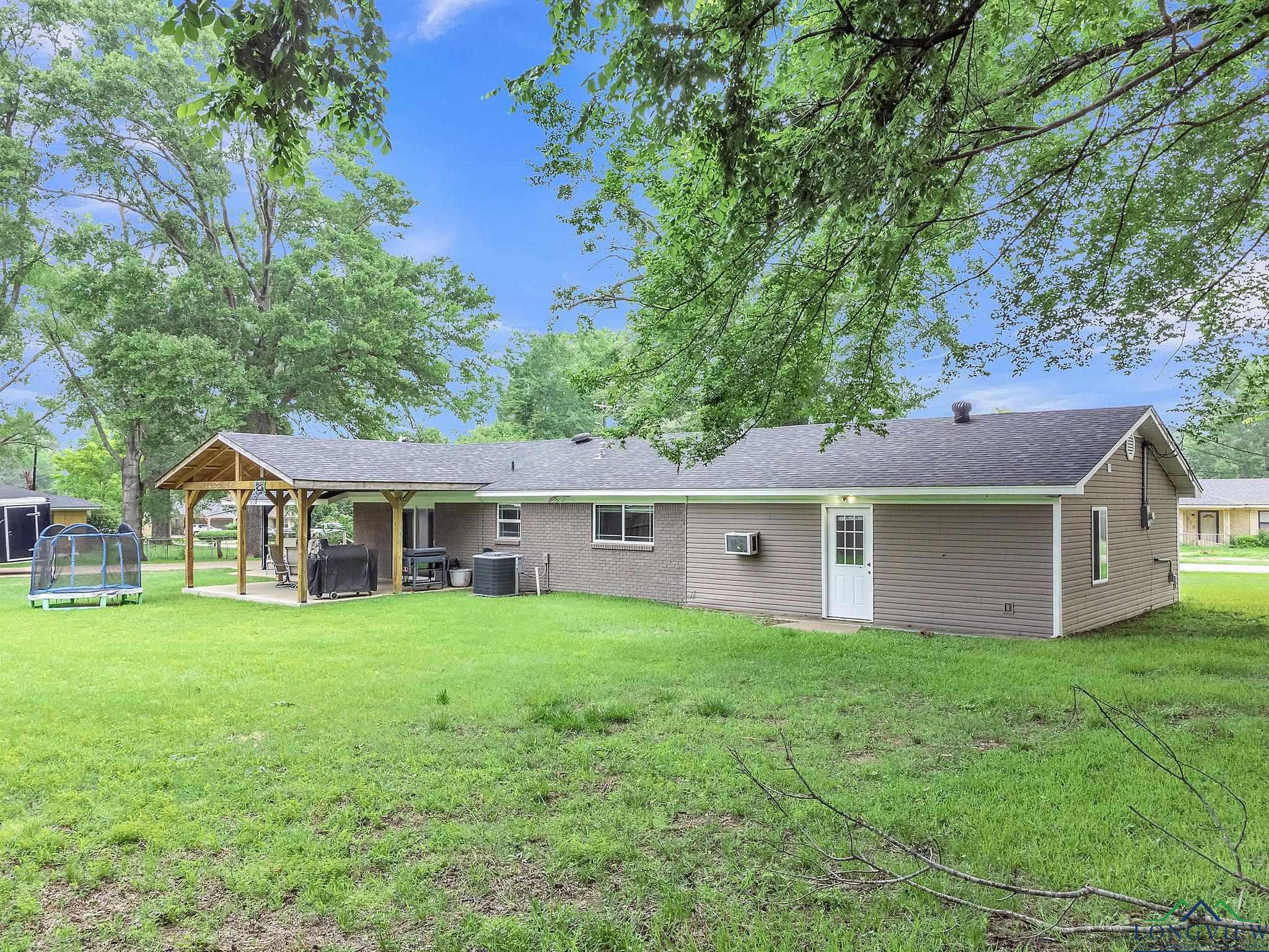 313 Walters St, Longview, Texas image 3