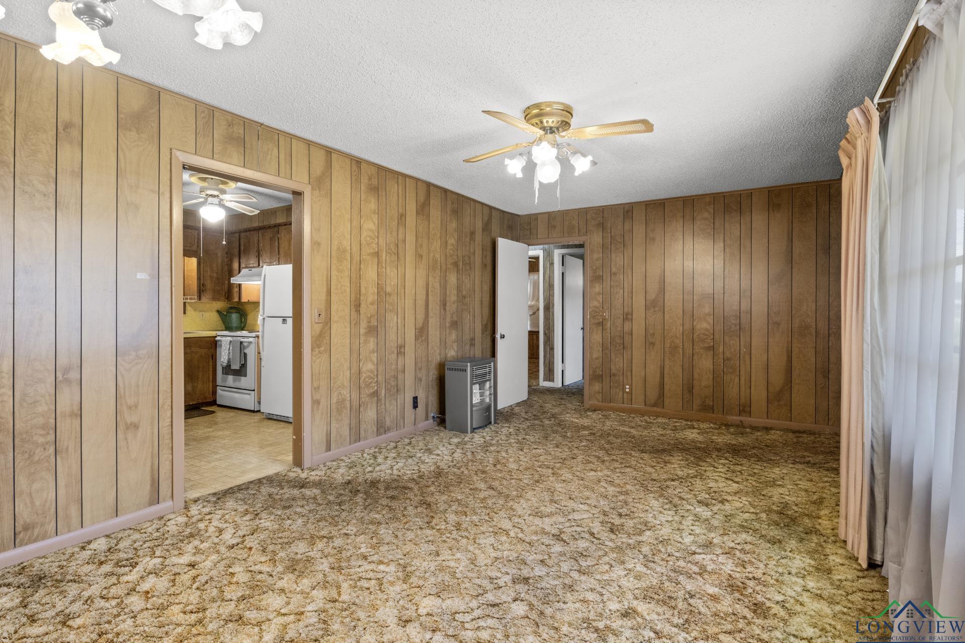 609 E Main St, Omaha, Texas image 6