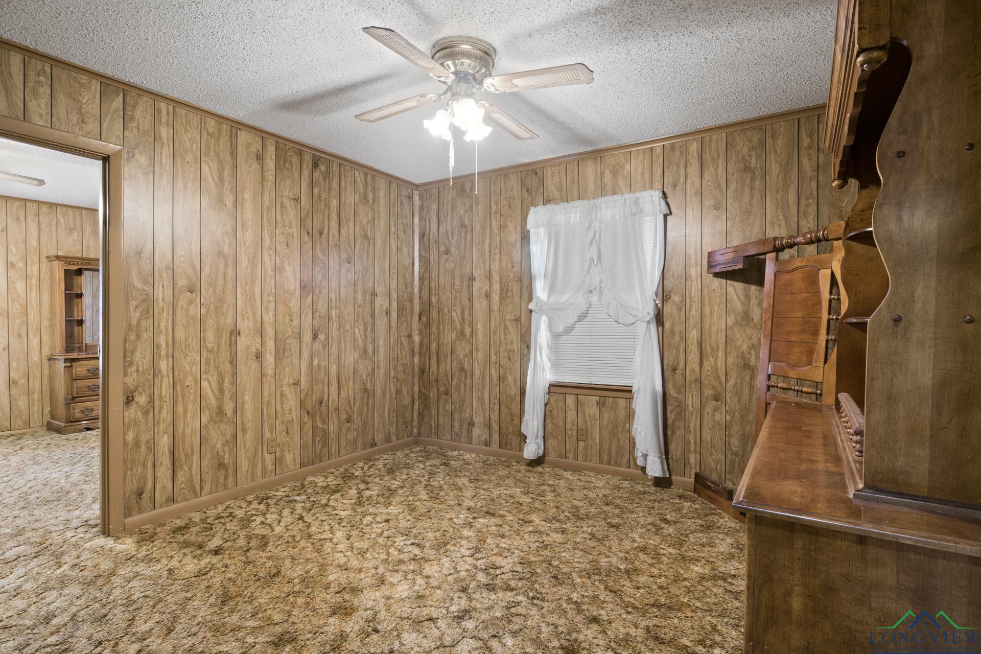 609 E Main St, Omaha, Texas image 21